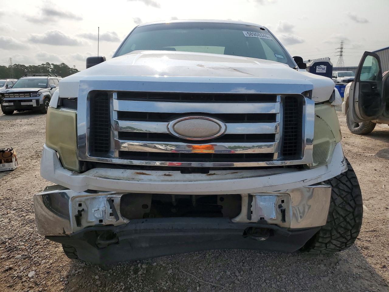 2009 Ford F 150 White vin: 1FTPW14V09FA23443