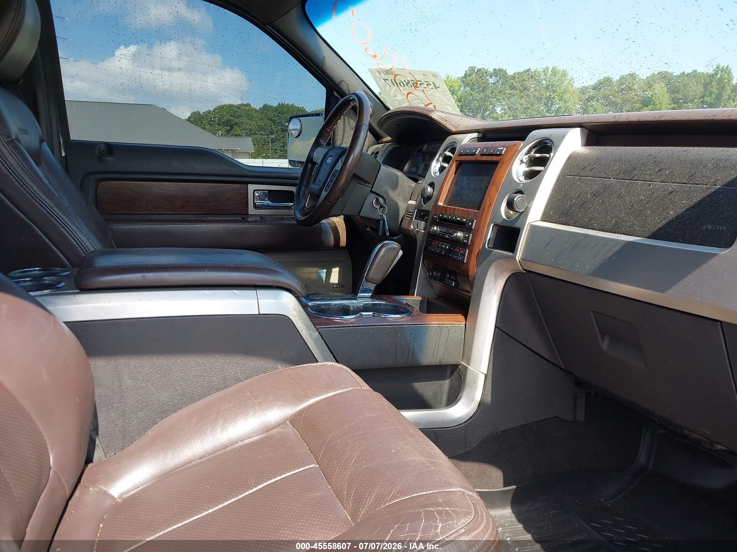2009 Ford F-150 Platinum White vin: 1FTPW14V09FA71752