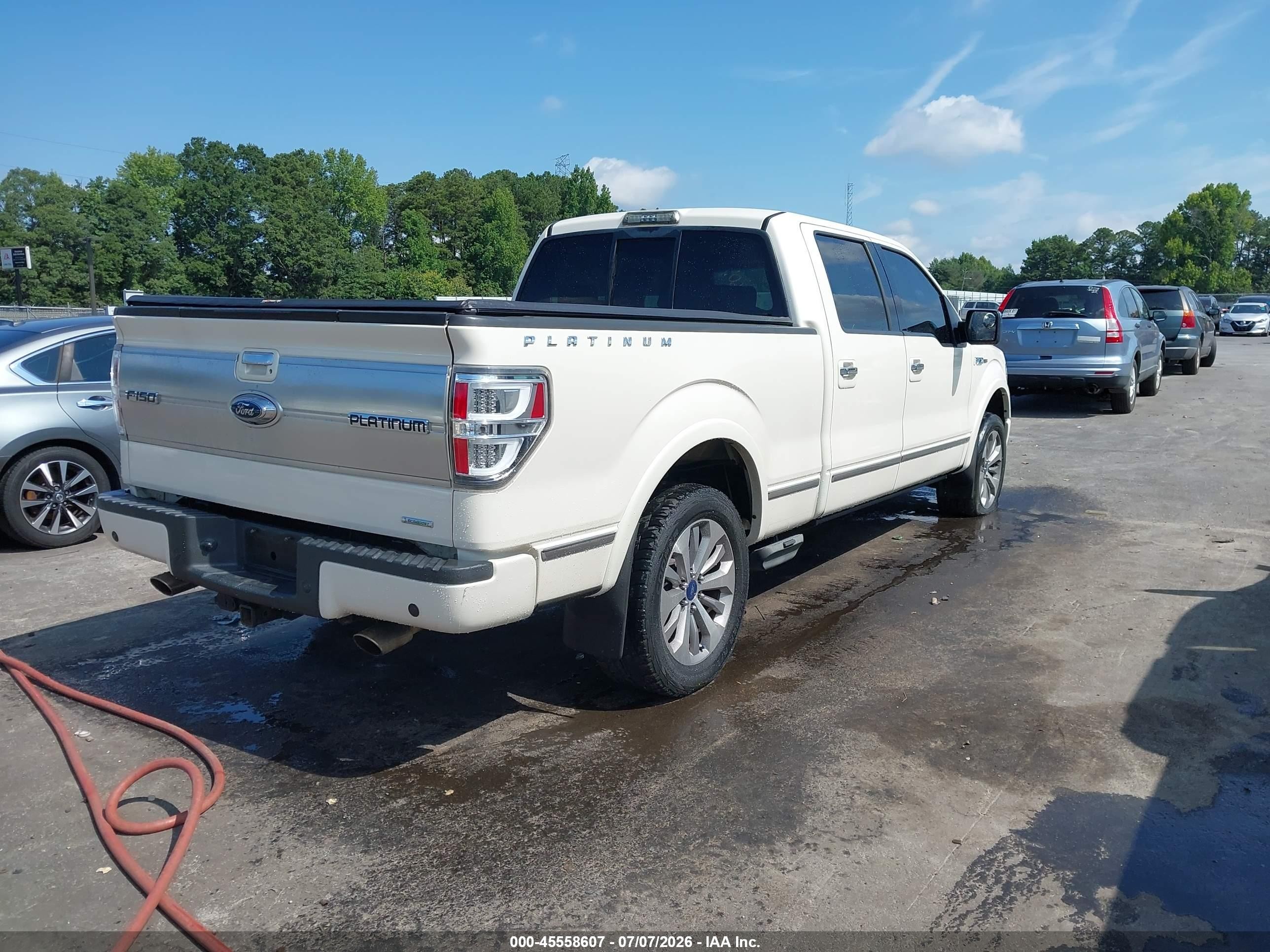 2009 Ford F-150 Platinum White vin: 1FTPW14V09FA71752