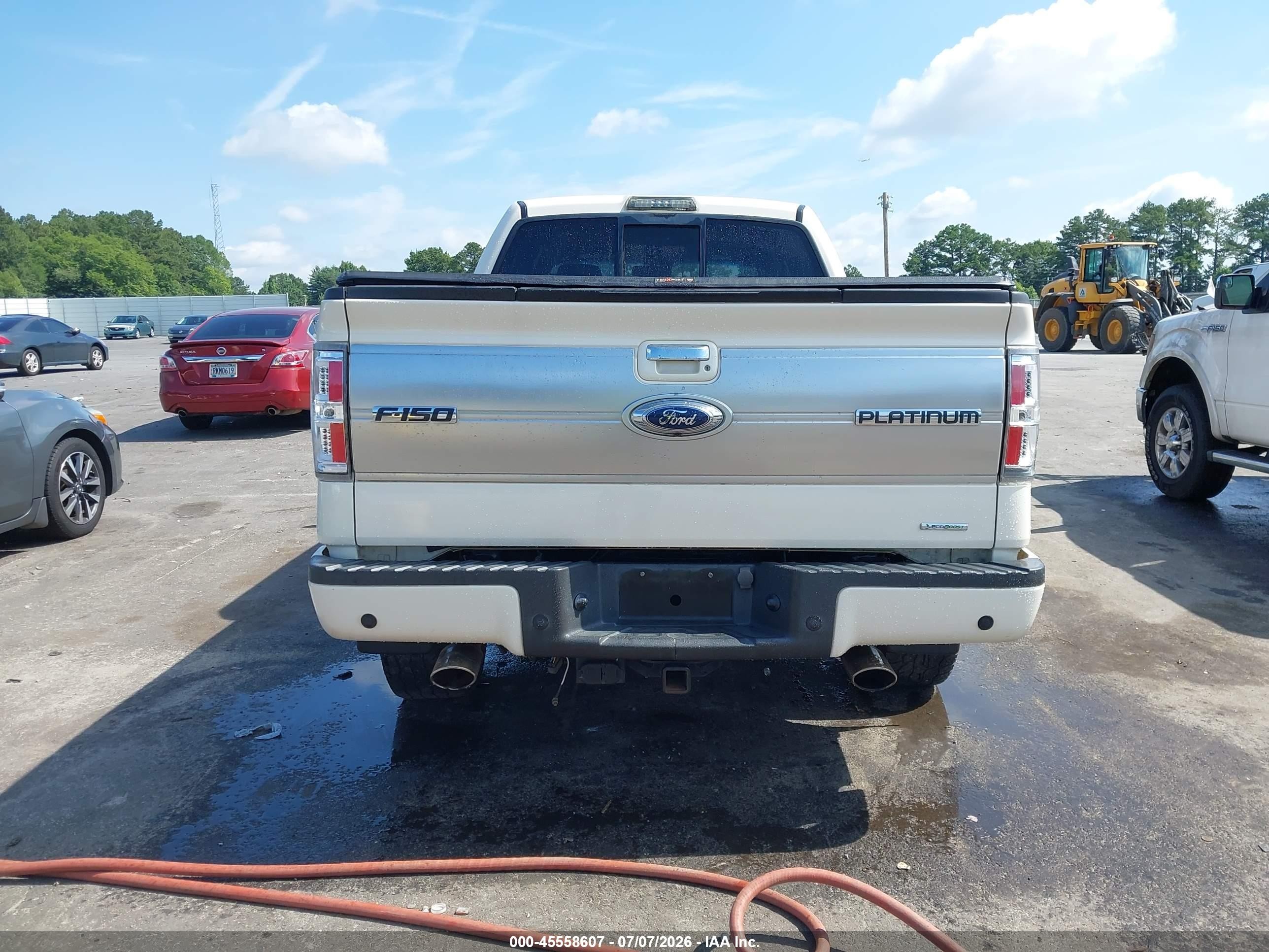2009 Ford F-150 Platinum White vin: 1FTPW14V09FA71752