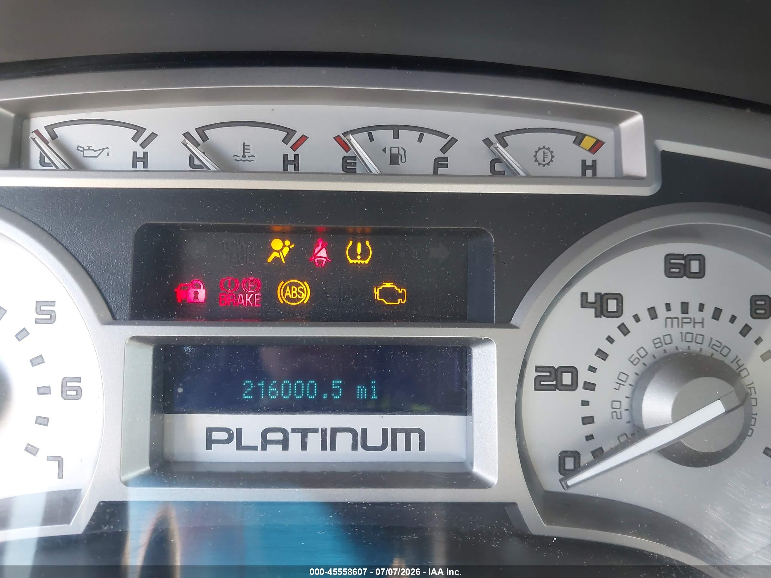 2009 Ford F-150 Platinum White vin: 1FTPW14V09FA71752