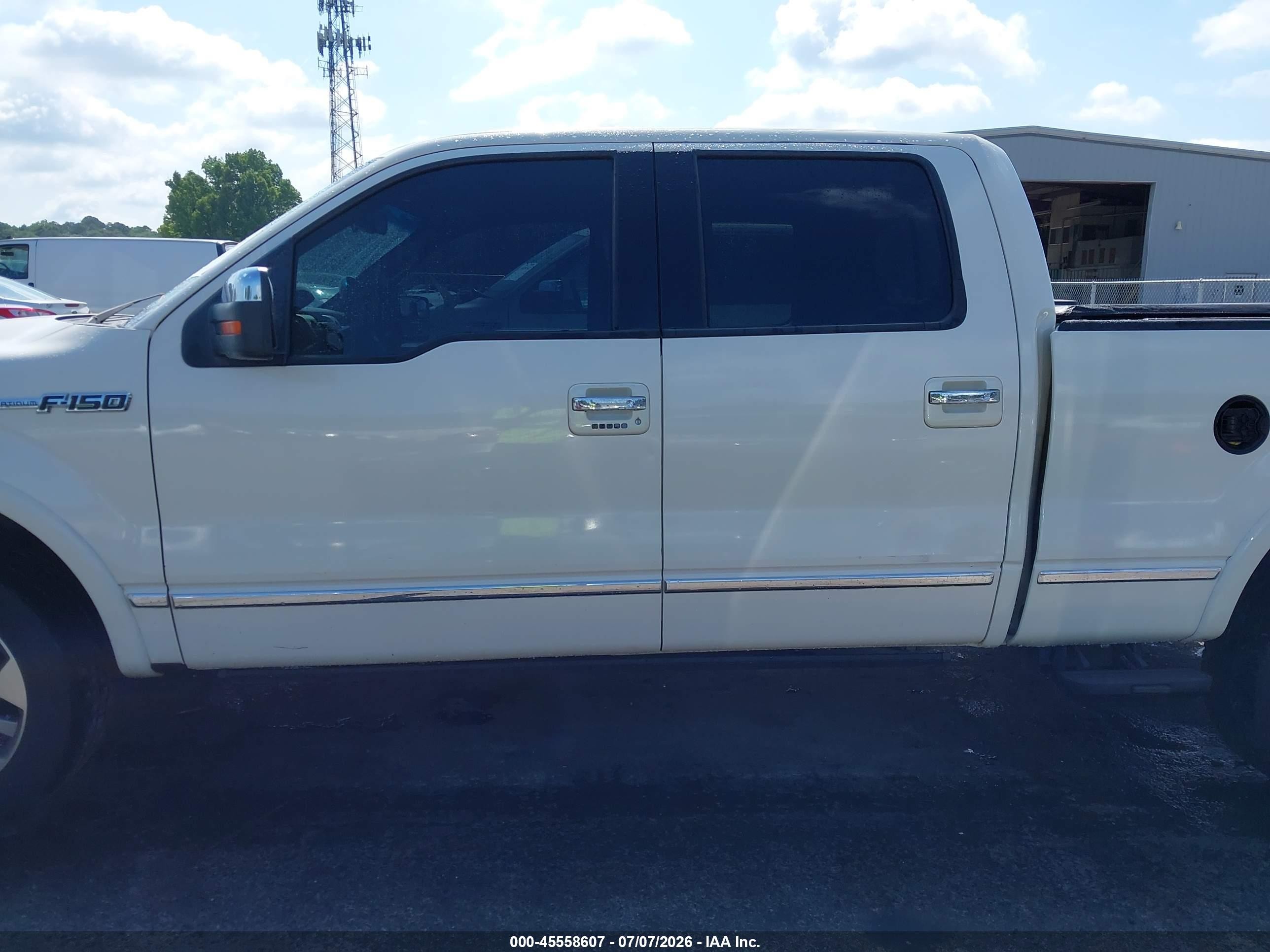 2009 Ford F-150 Platinum White vin: 1FTPW14V09FA71752