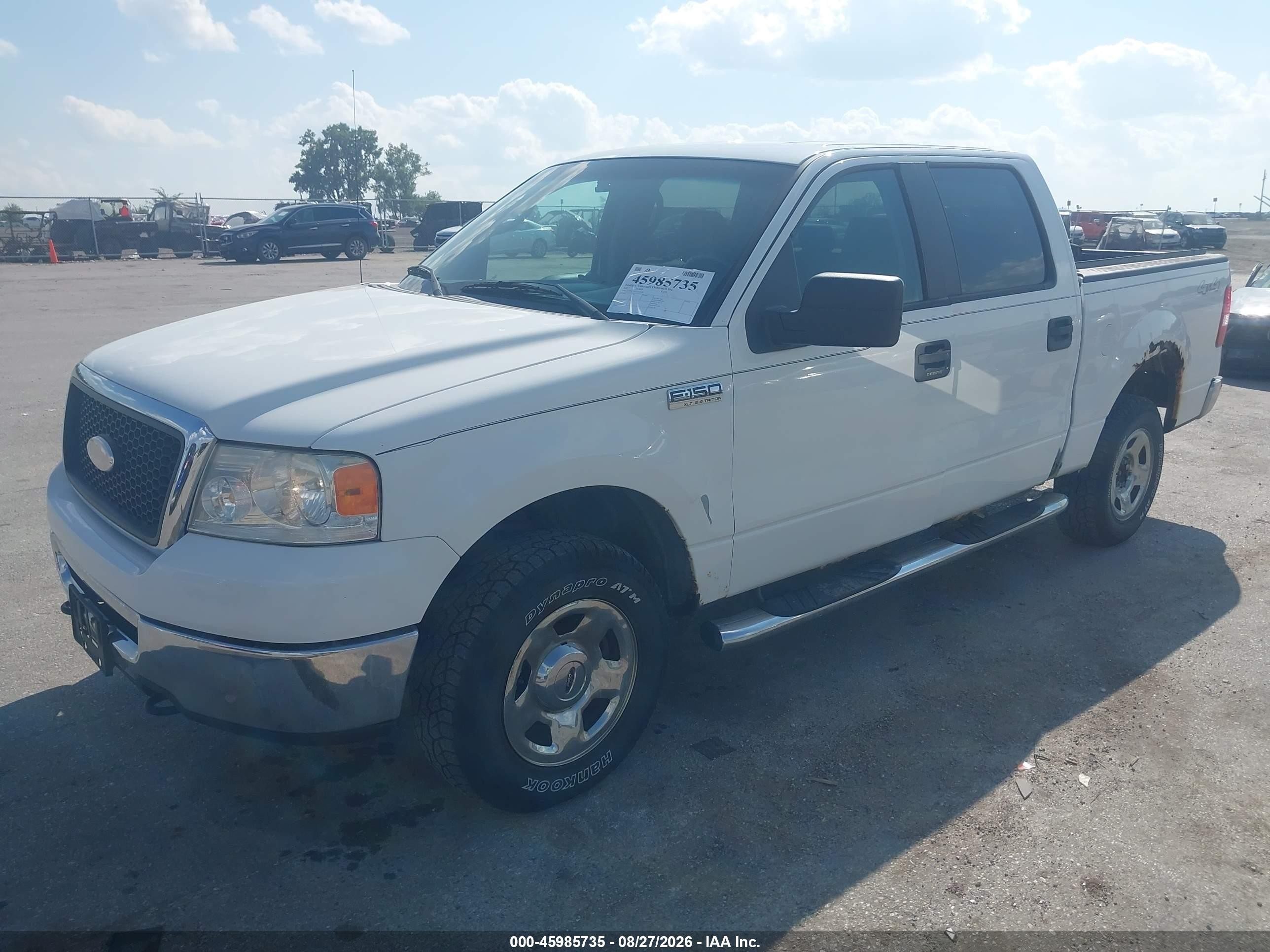 2007 Ford F-150   White vin: 1FTPW14V17FA61230