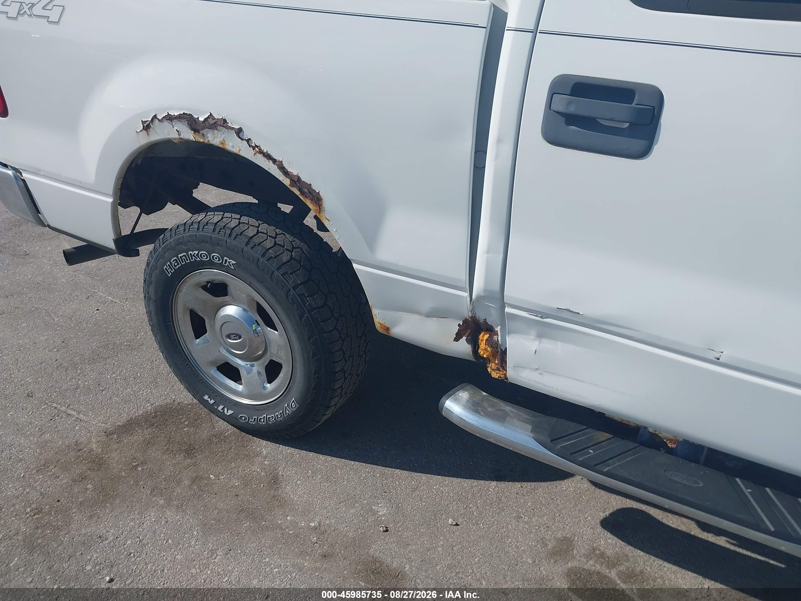 2007 Ford F-150   White vin: 1FTPW14V17FA61230