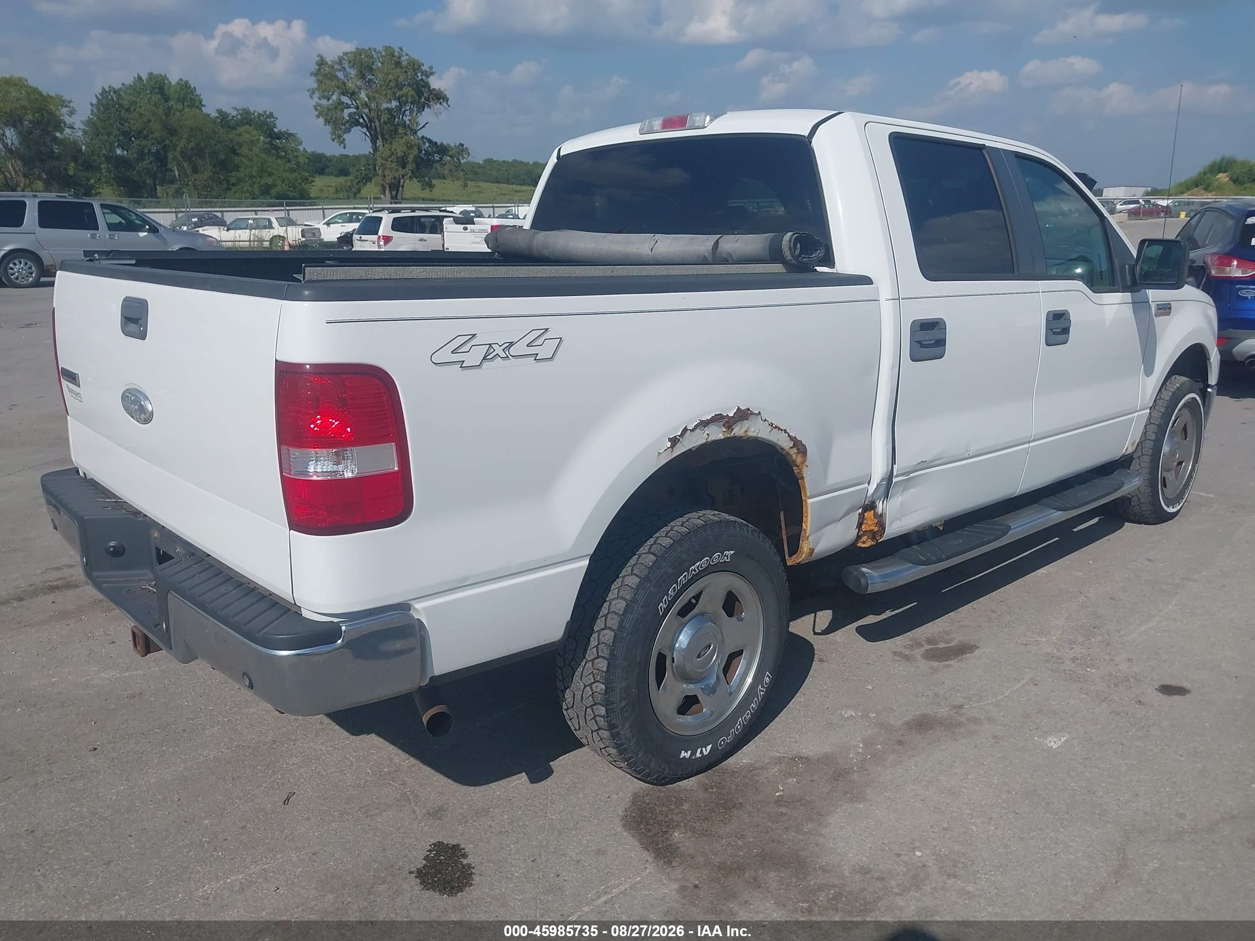 2007 Ford F-150   White vin: 1FTPW14V17FA61230