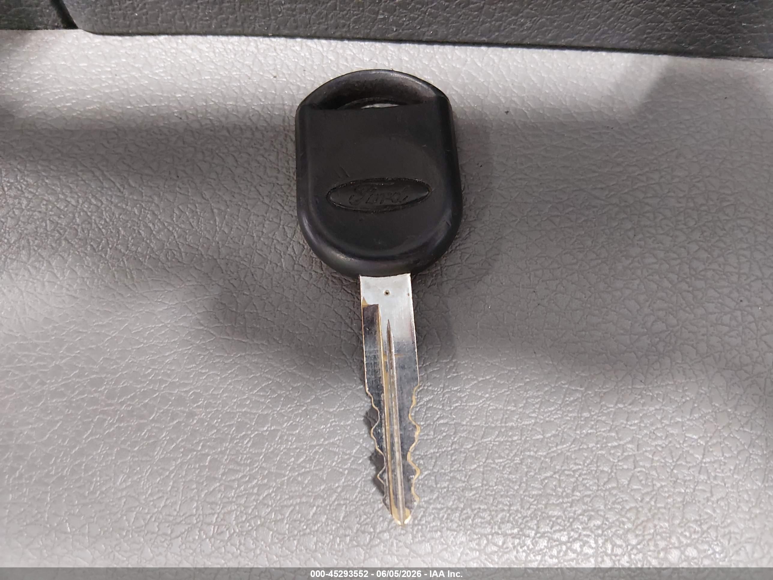 2007 Ford F-150 Red vin: 1FTPW14V17FB26948