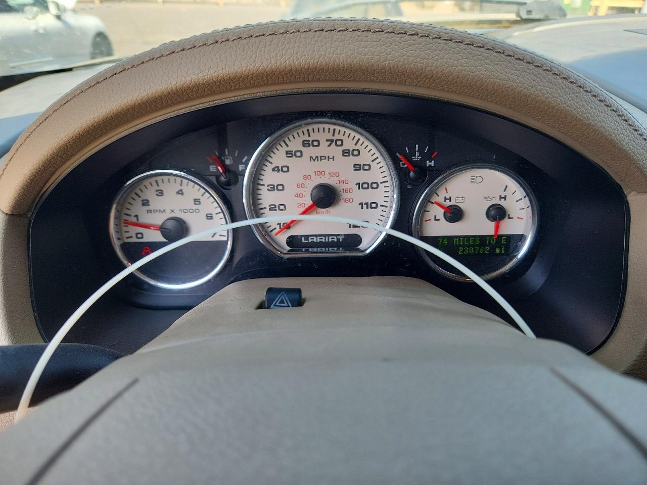 2008 Ford F150 Supercrew Beige vin: 1FTPW14V18FC20071