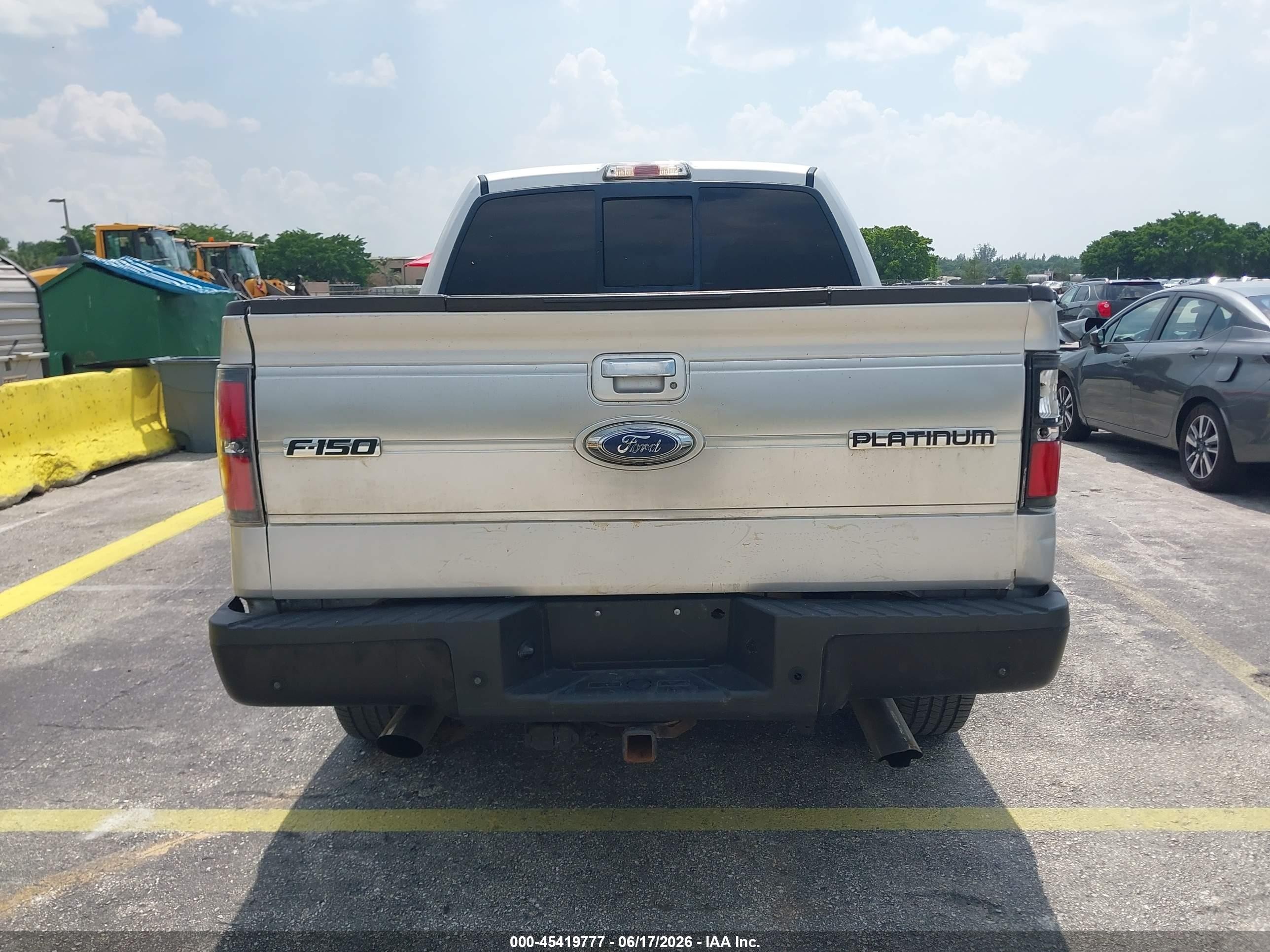2009 Ford F-150 Silver vin: 1FTPW14V19FA97972