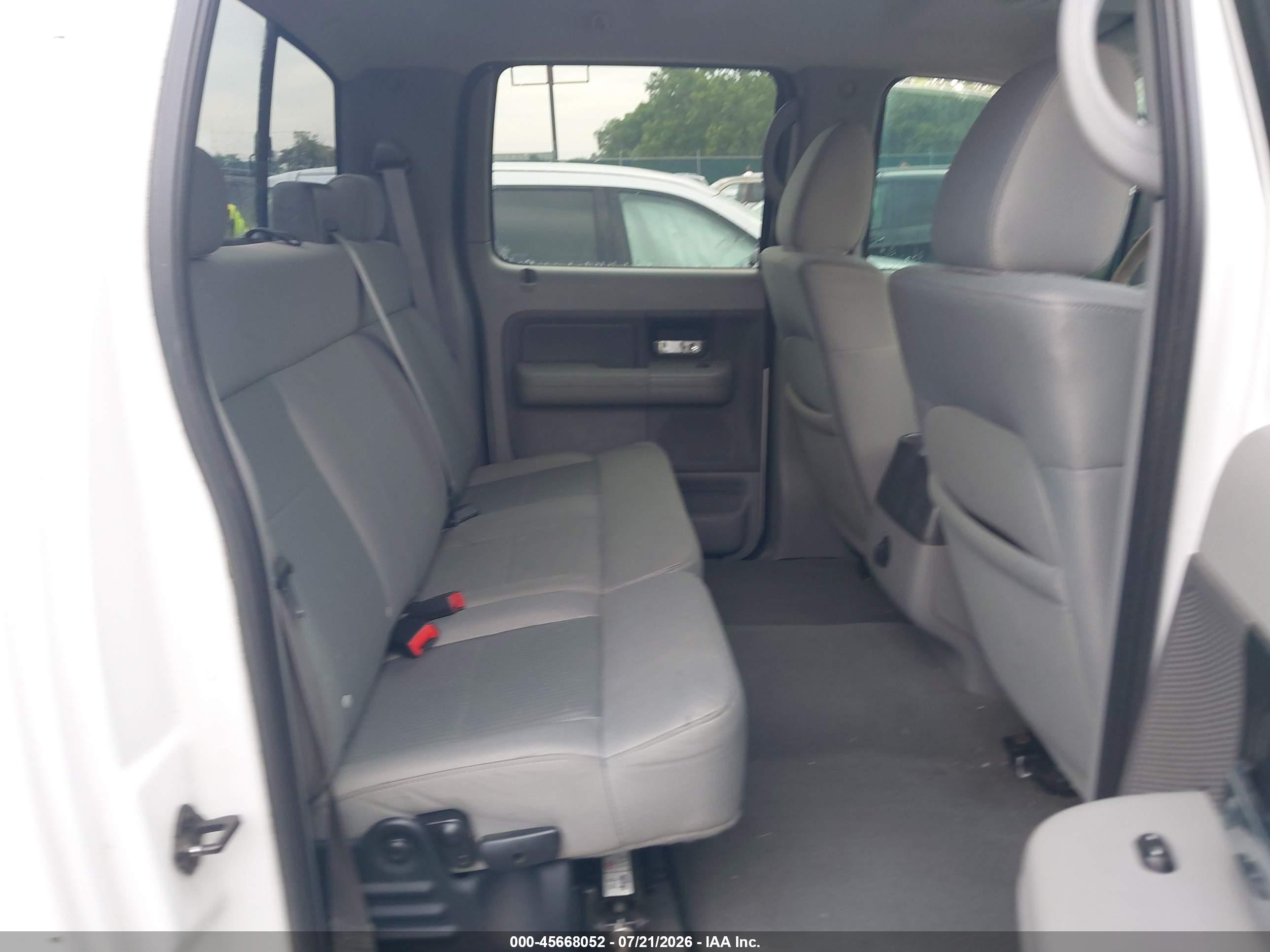 2007 Ford F-150 Fx4/lariat/xlt White vin: 1FTPW14V27FB42673