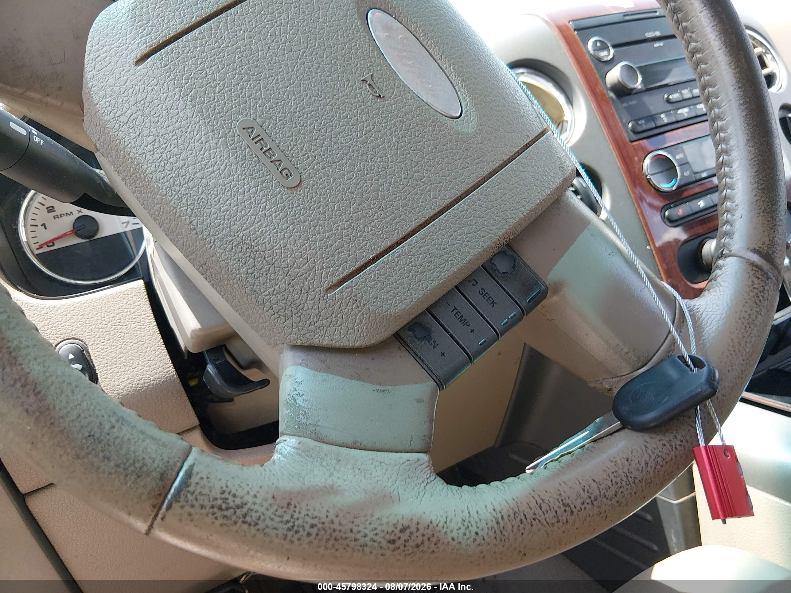 2008 Ford F-150   White vin: 1FTPW14V28FB48328
