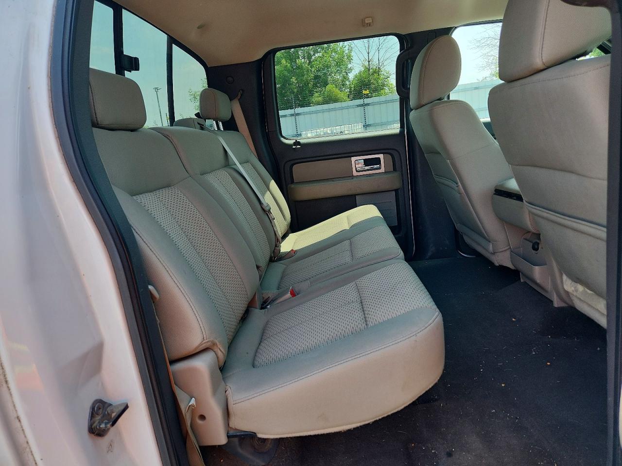 2009 Ford F150 Supercrew White vin: 1FTPW14V29FB42451