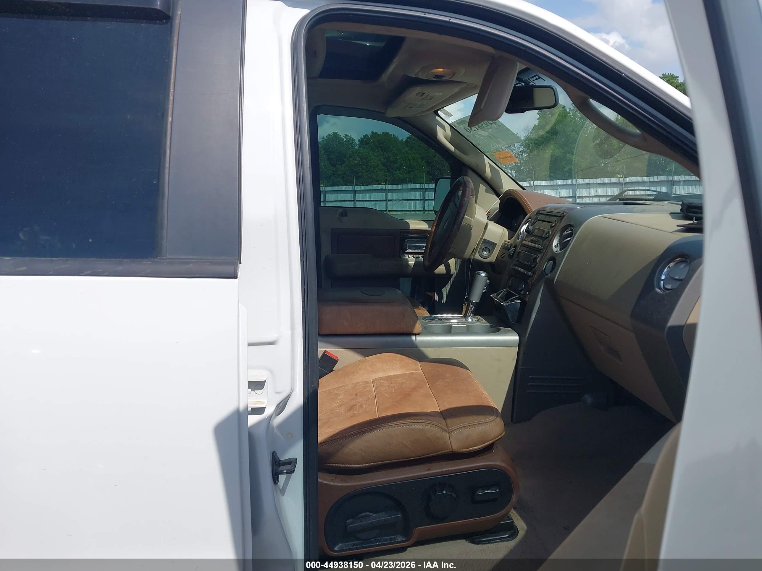 2007 Ford F-150 Fx4/lariat/xlt White vin: 1FTPW14V37KA78523