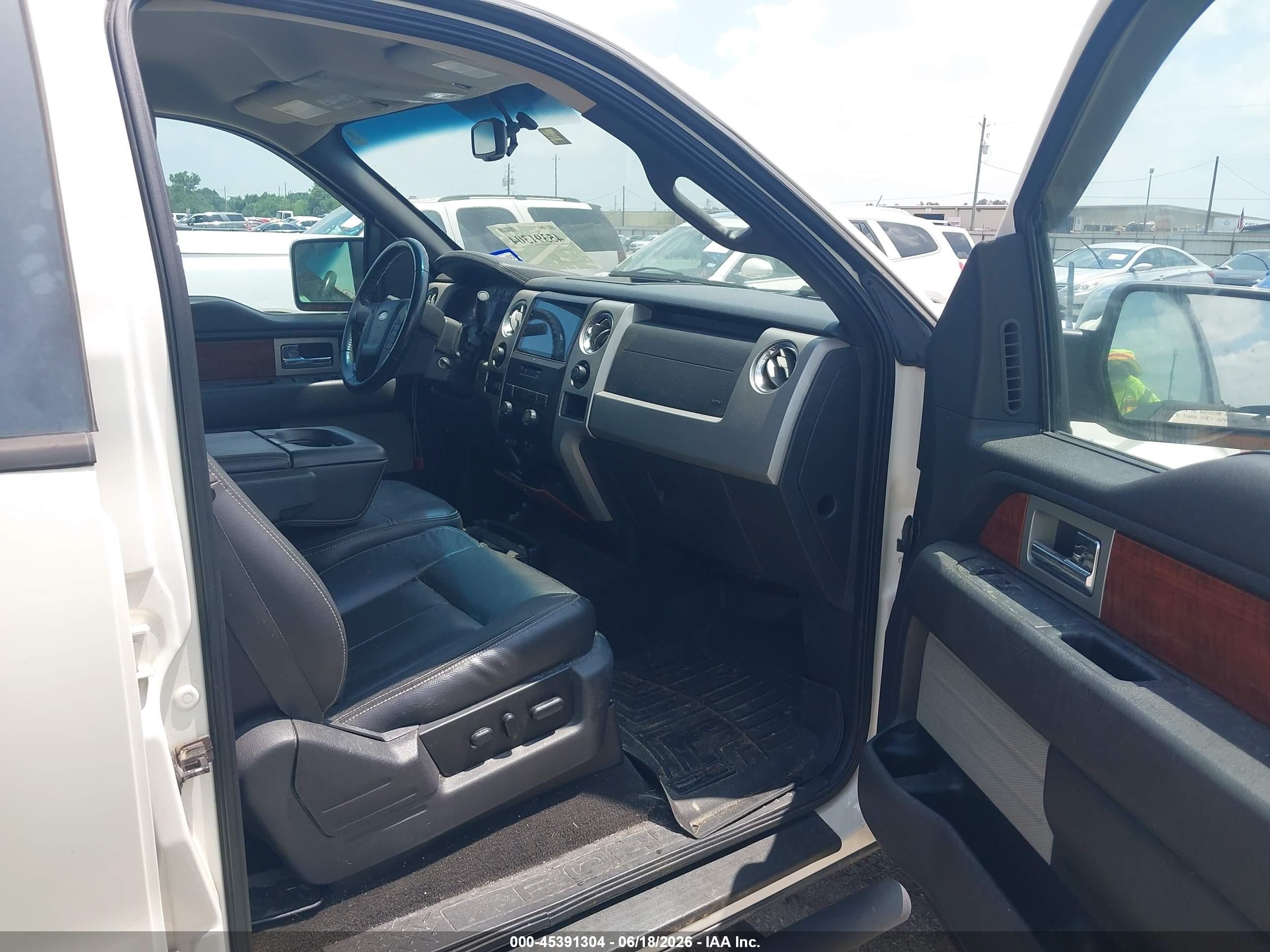 2009 Ford F-150 Lariat White vin: 1FTPW14V39FA66285