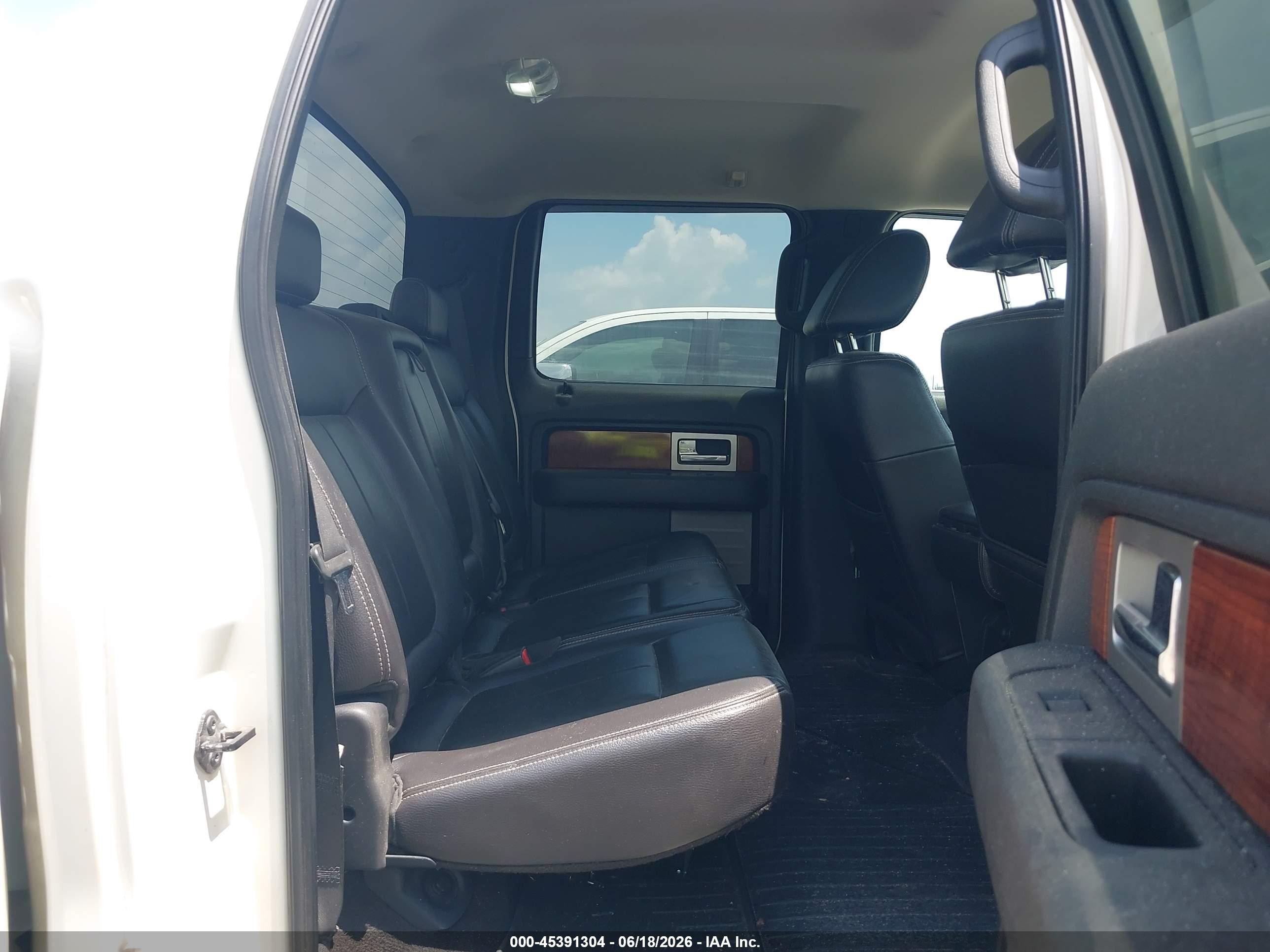 2009 Ford F-150 Lariat White vin: 1FTPW14V39FA66285