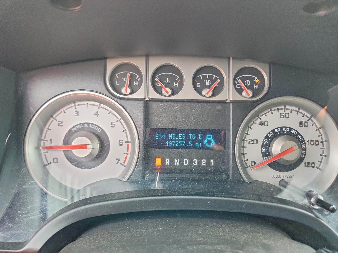 2009 Ford F150 Supercrew Red vin: 1FTPW14V39FB17283