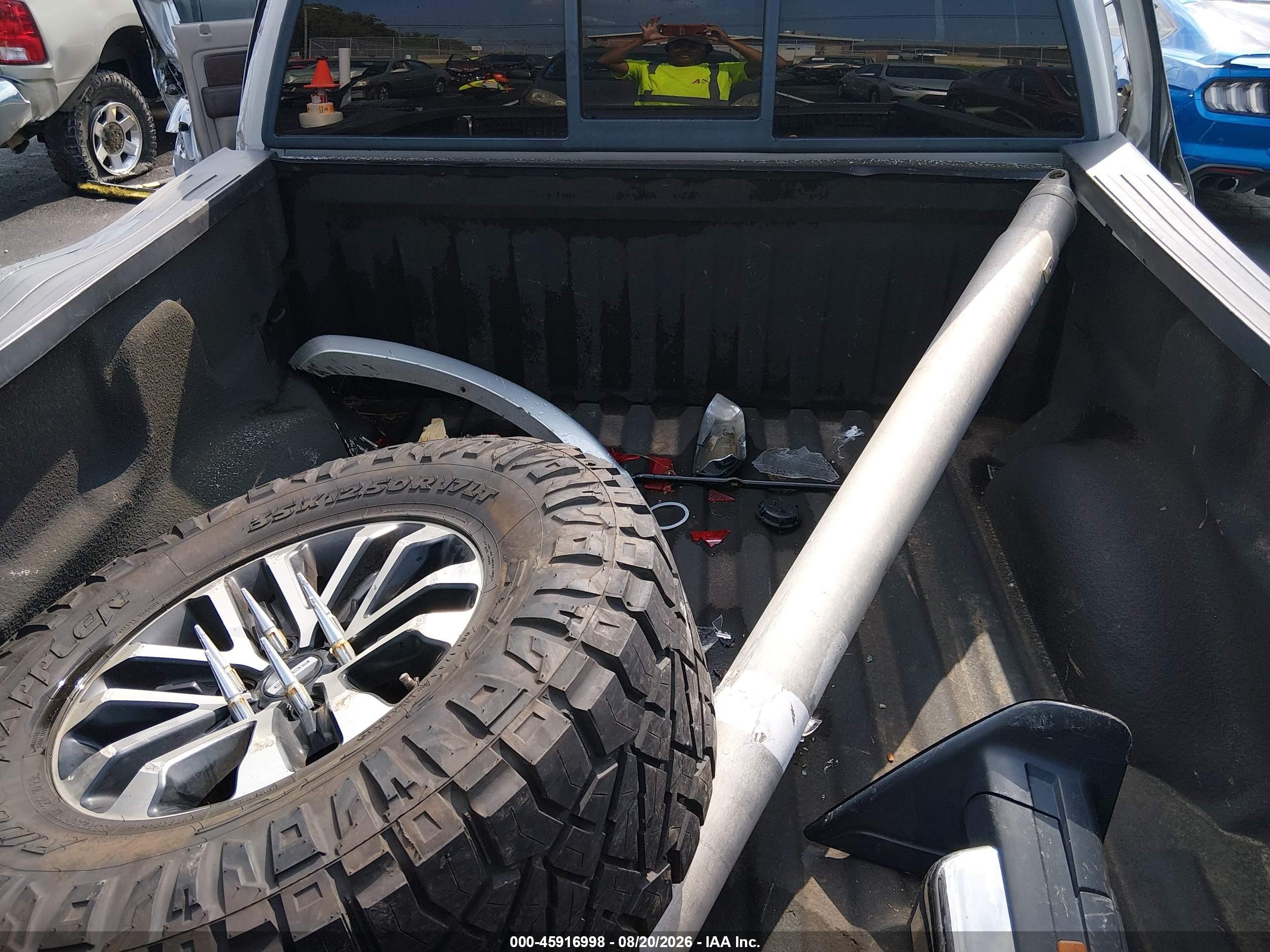 2009 Ford F-150 Platinum Серебряный vin: 1FTPW14V39FB31202
