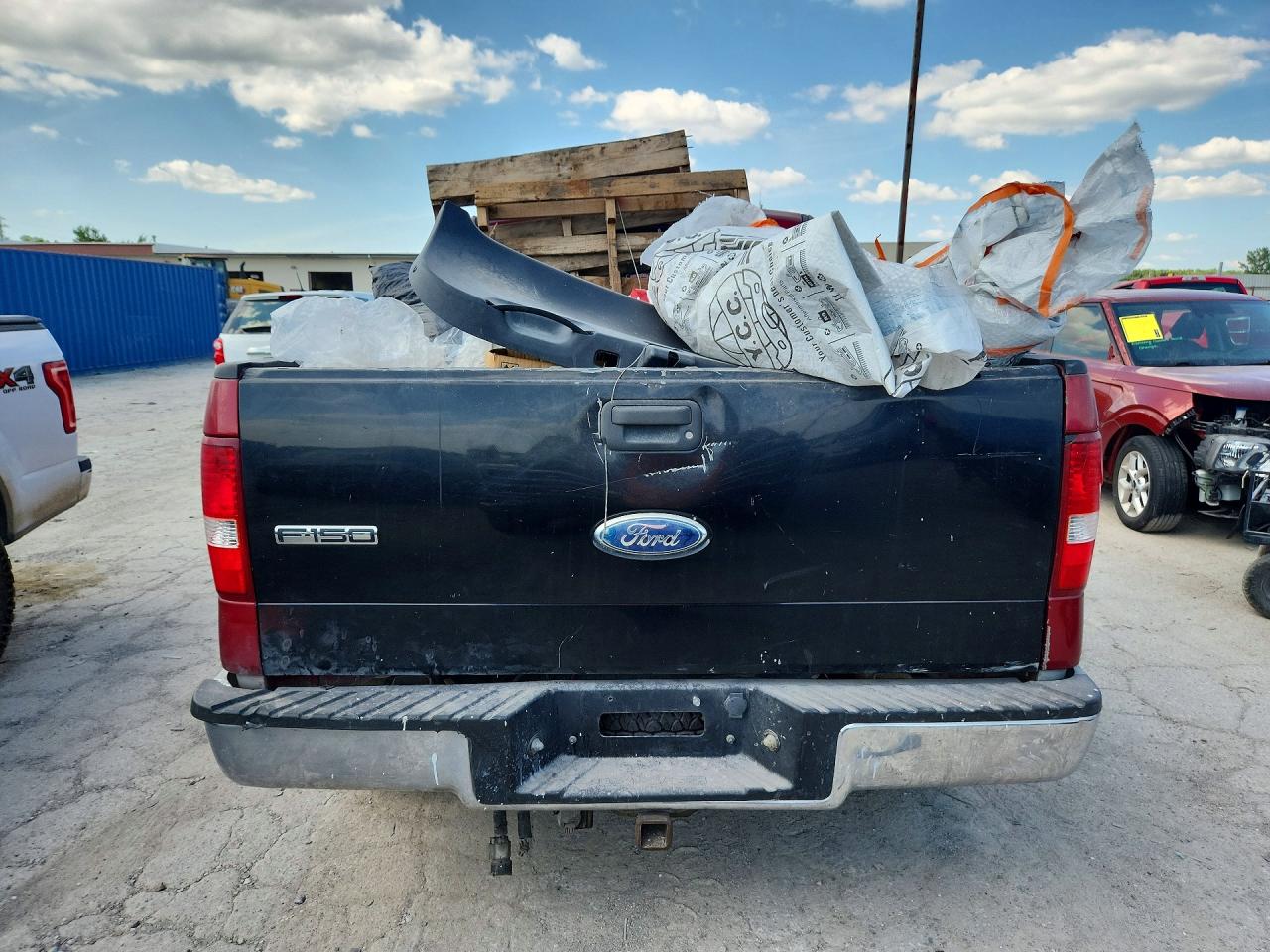 2007 Ford F150 Supercrew Red vin: 1FTPW14V47KD25855