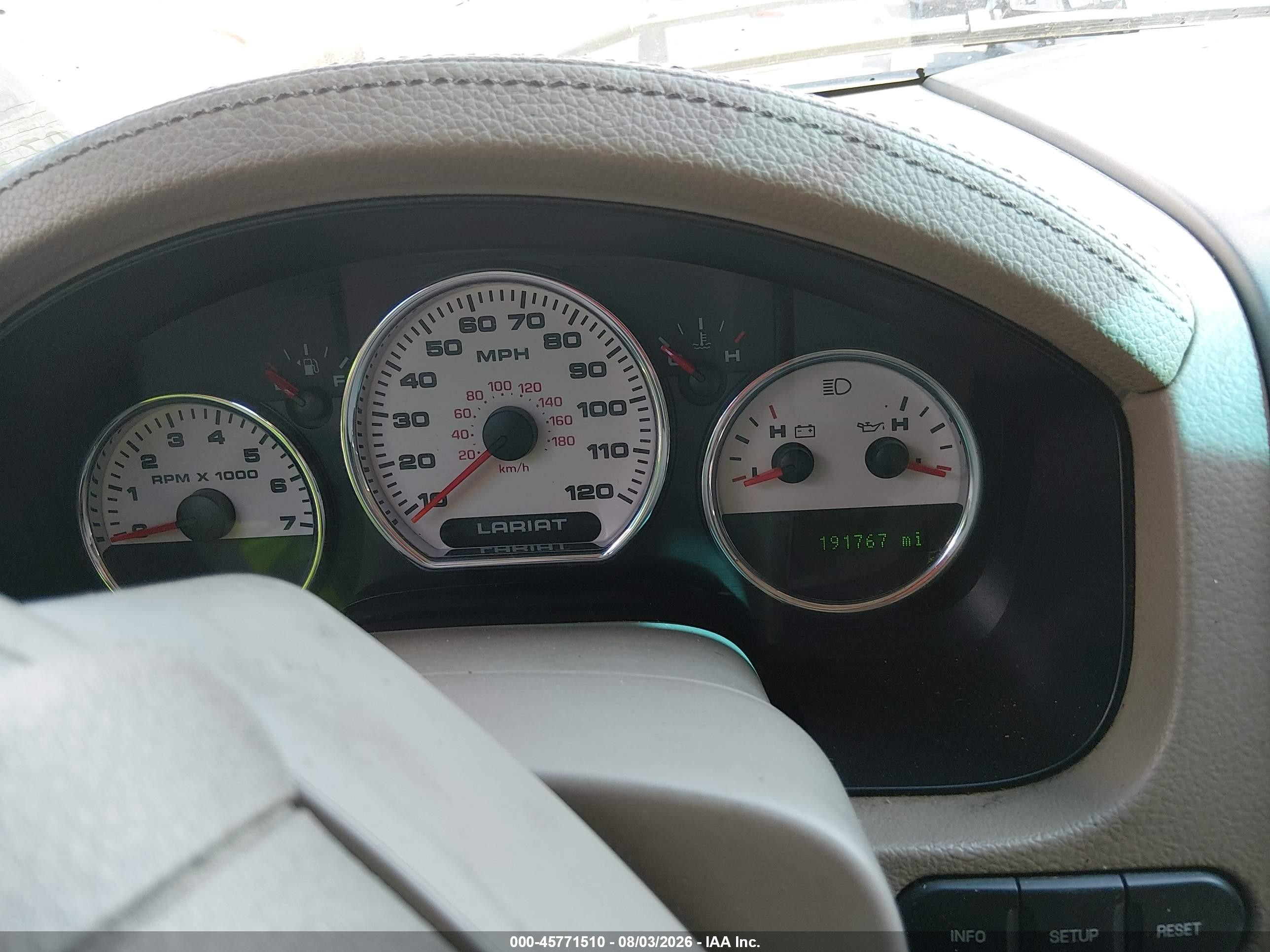 2008 Ford F-150   Белый vin: 1FTPW14V58FB60750