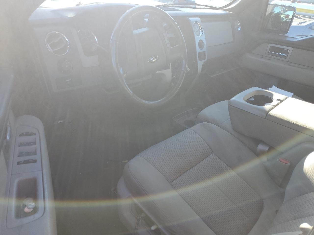 2009 Ford F150 Supercrew Red vin: 1FTPW14V59FB03403