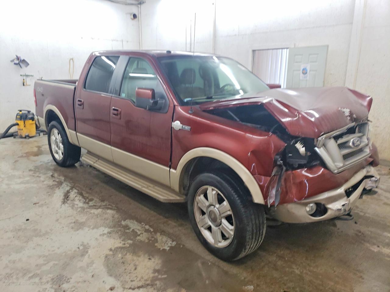 2007 Ford F150 Supercrew Maroon vin: 1FTPW14V77KC53887
