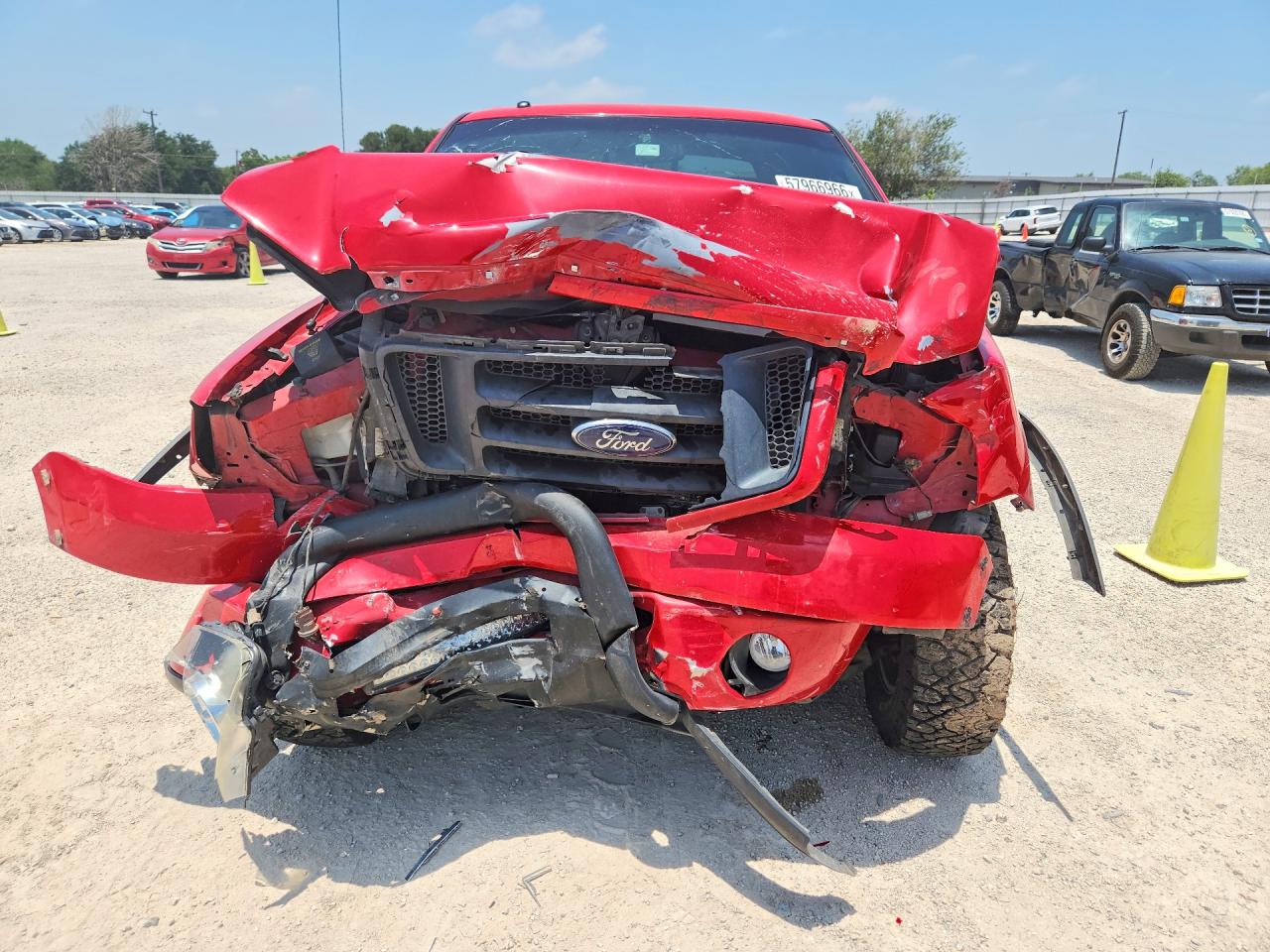 2008 Ford F150 Supercrew Red vin: 1FTPW14V78FB49930