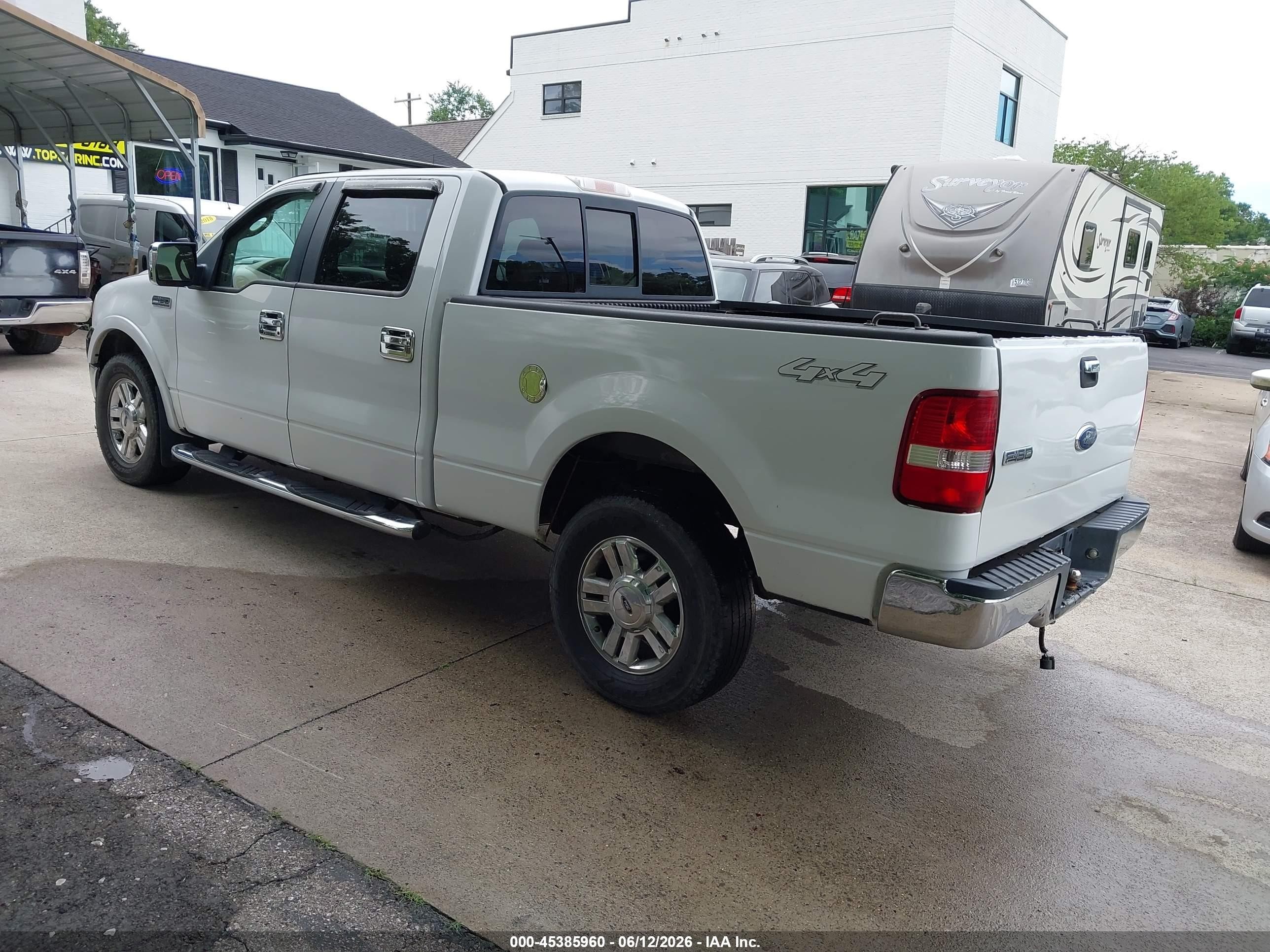 2007 Ford F-150   White vin: 1FTPW14V87FB70106