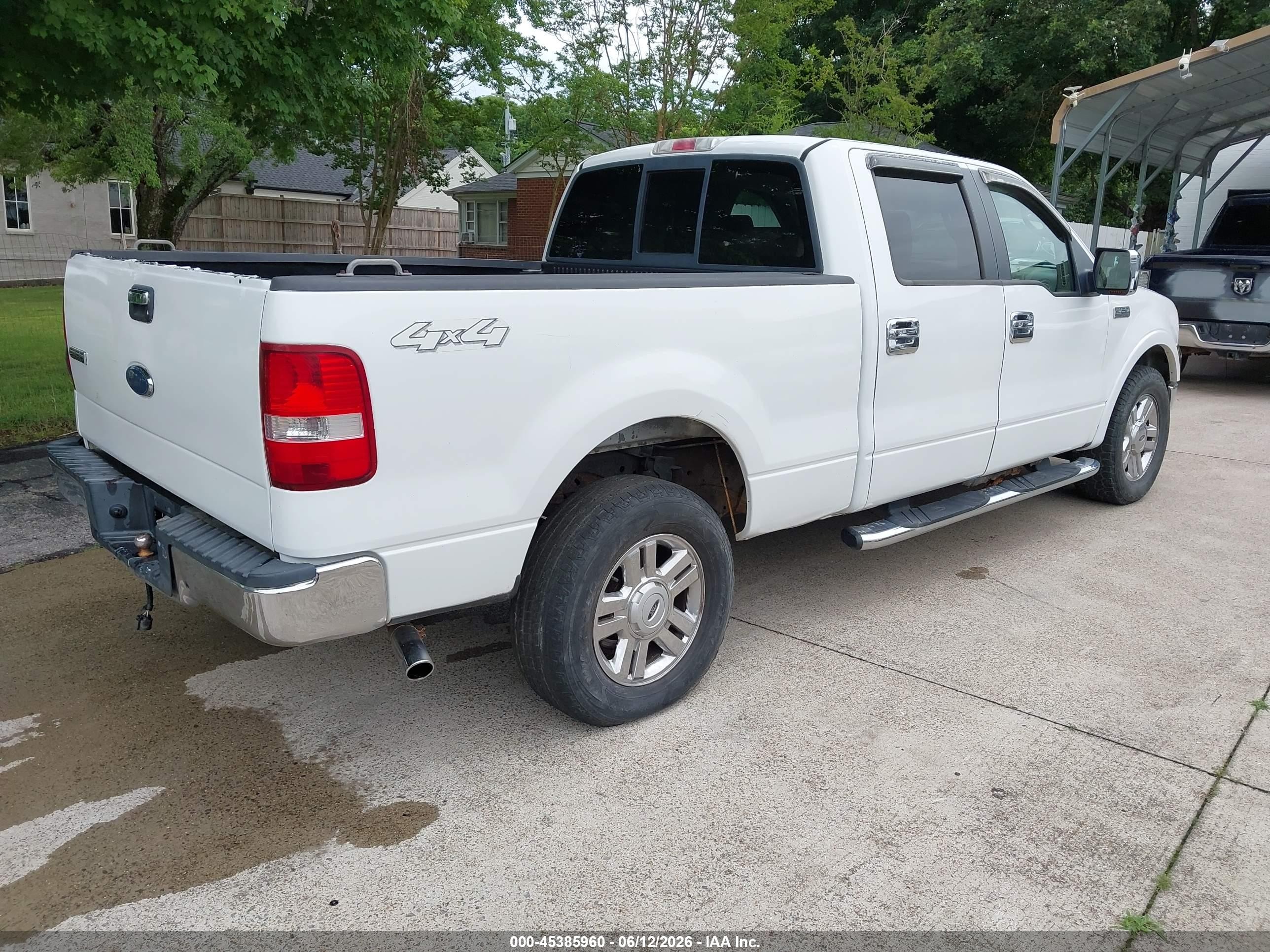 2007 Ford F-150   White vin: 1FTPW14V87FB70106
