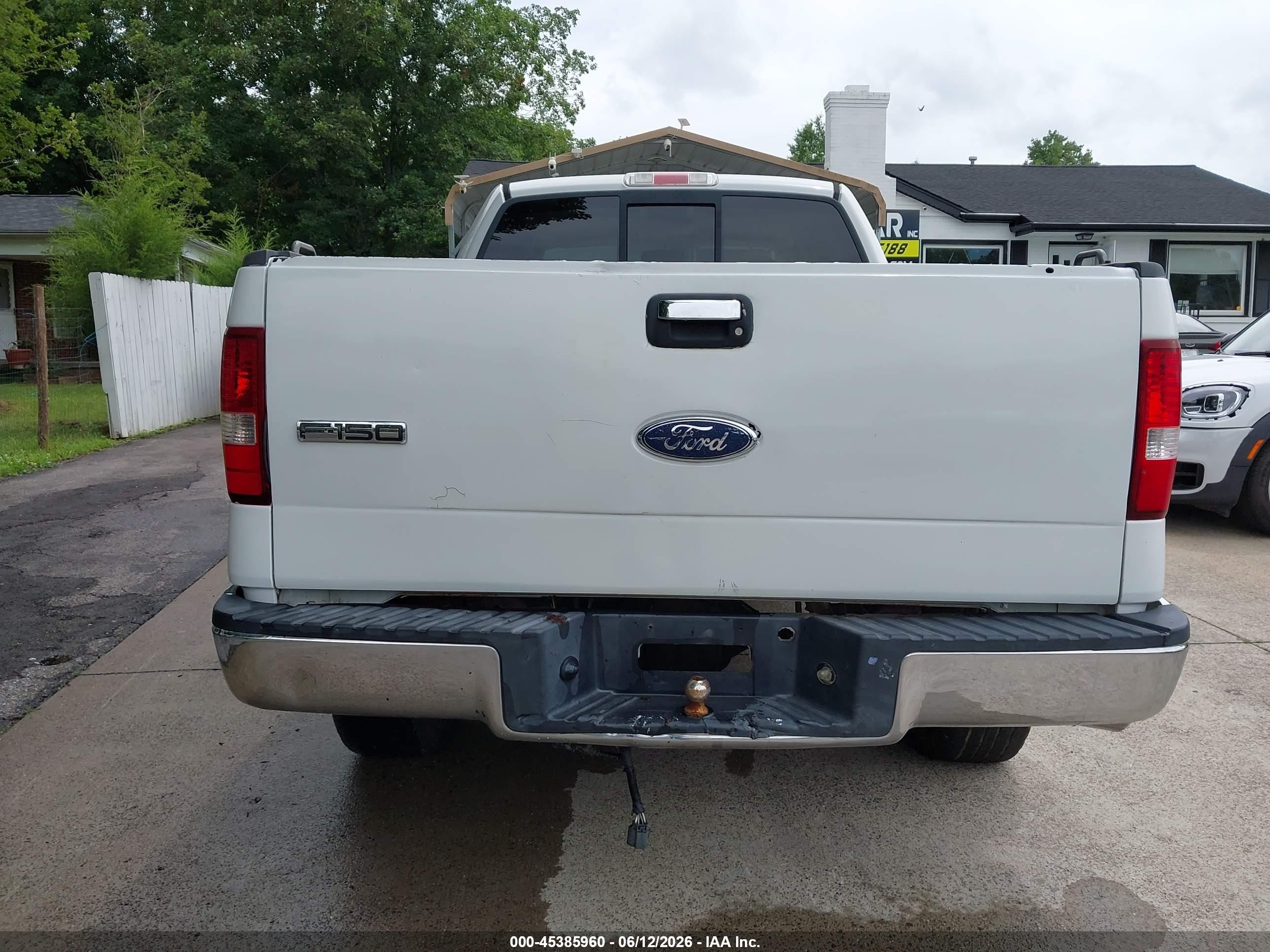 2007 Ford F-150   White vin: 1FTPW14V87FB70106