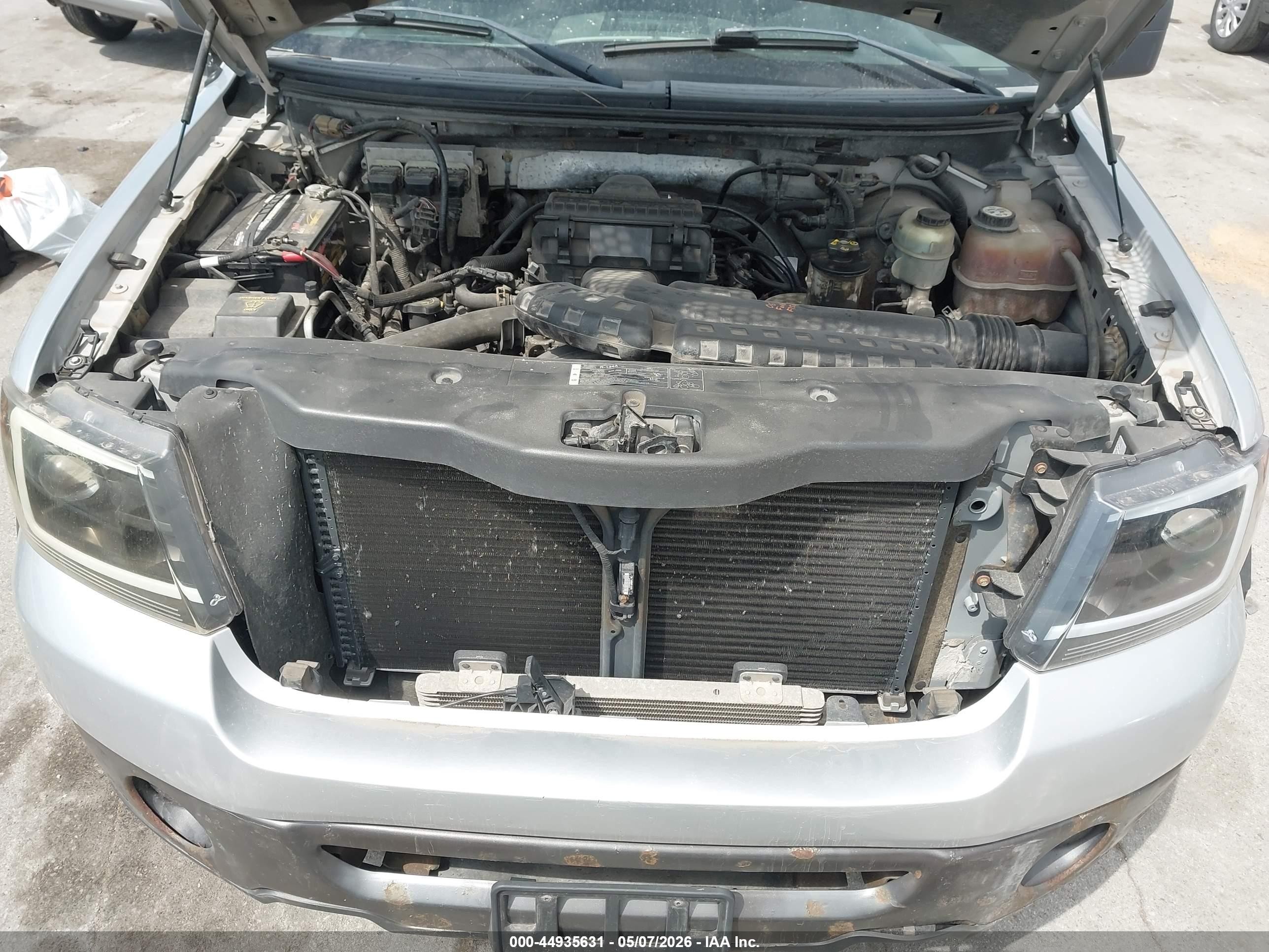 2006 Ford F-150   Серебряный vin: 1FTPW14V96FA95723