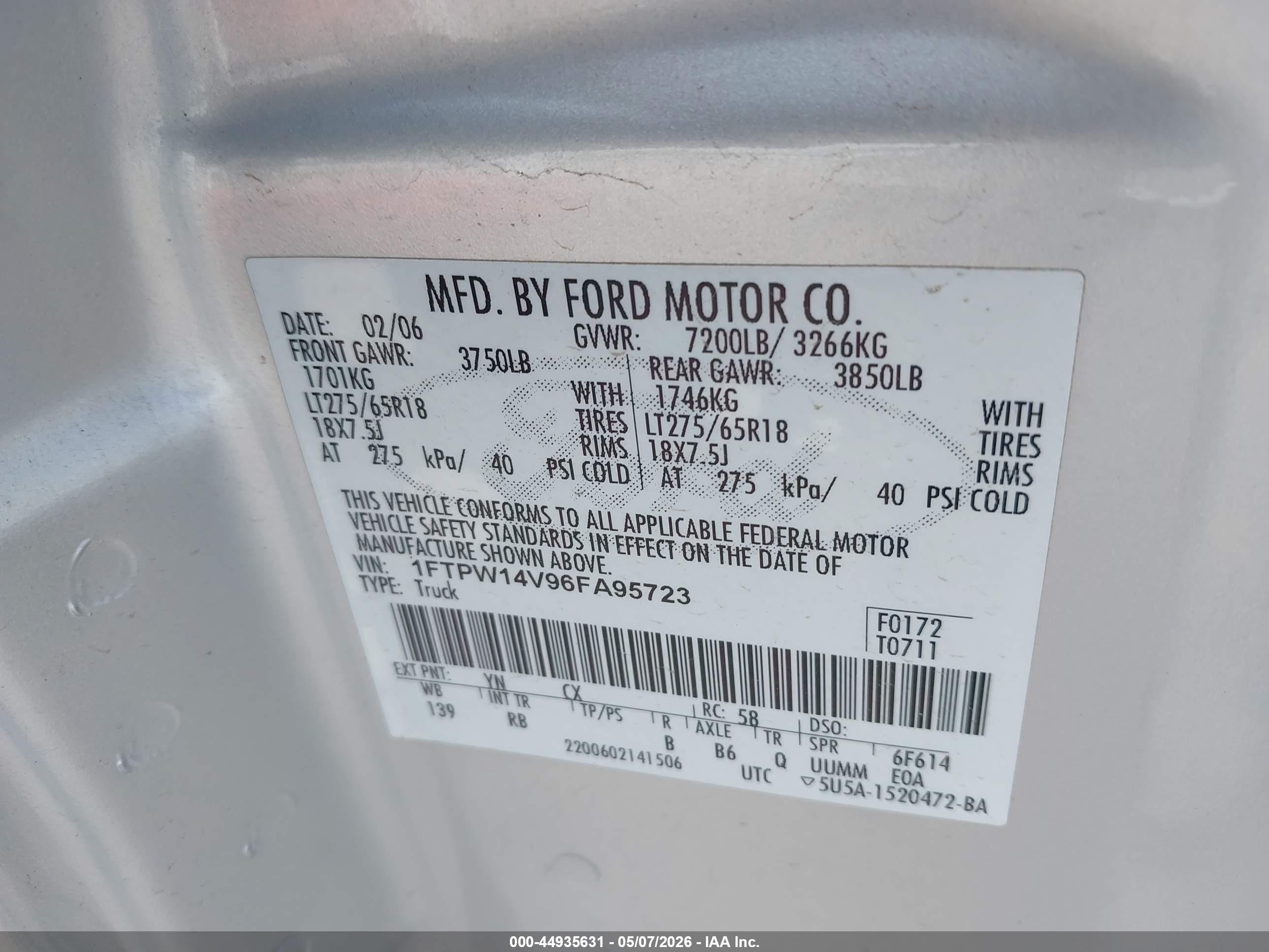 2006 Ford F-150   Серебряный vin: 1FTPW14V96FA95723