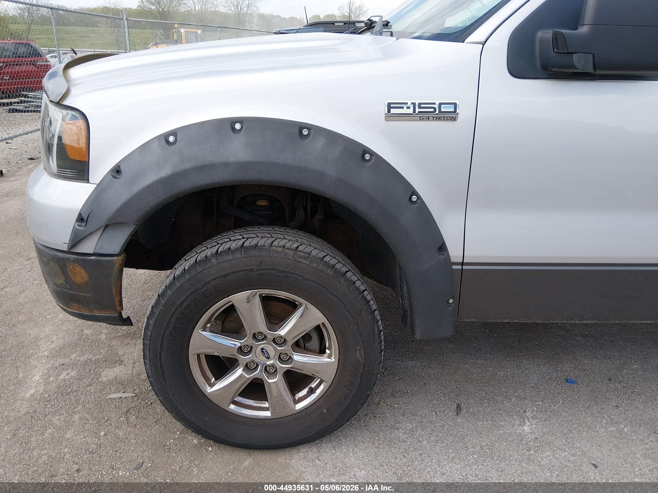 2006 Ford F-150   Серебряный vin: 1FTPW14V96FA95723