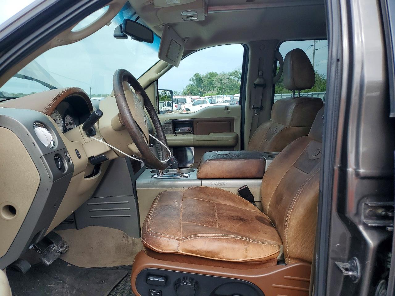 2006 Ford F150 Supercrew Tan vin: 1FTPW14V96KE04629