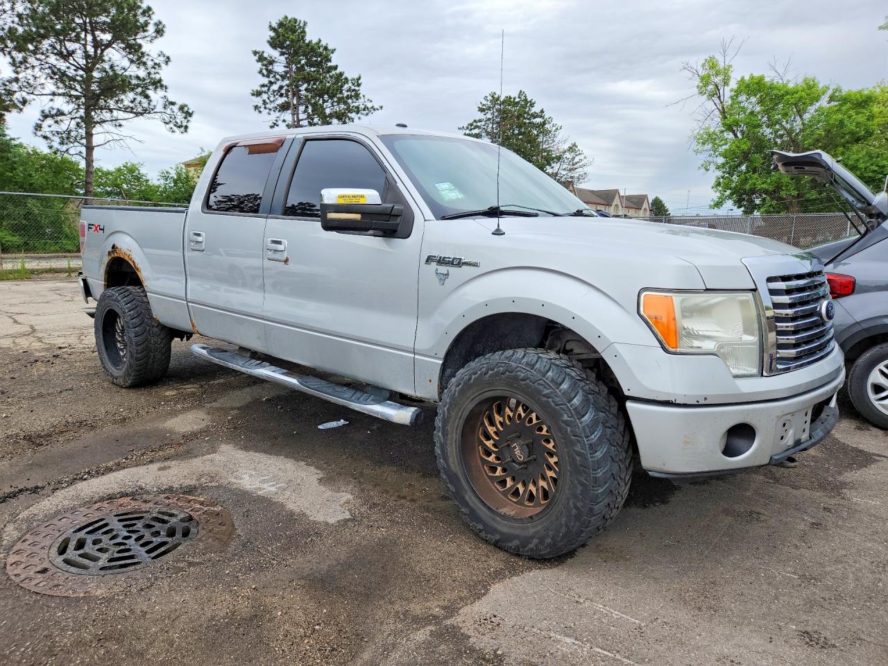 2009 Ford F150 Supercrew Silver vin: 1FTPW14VX9FA09517