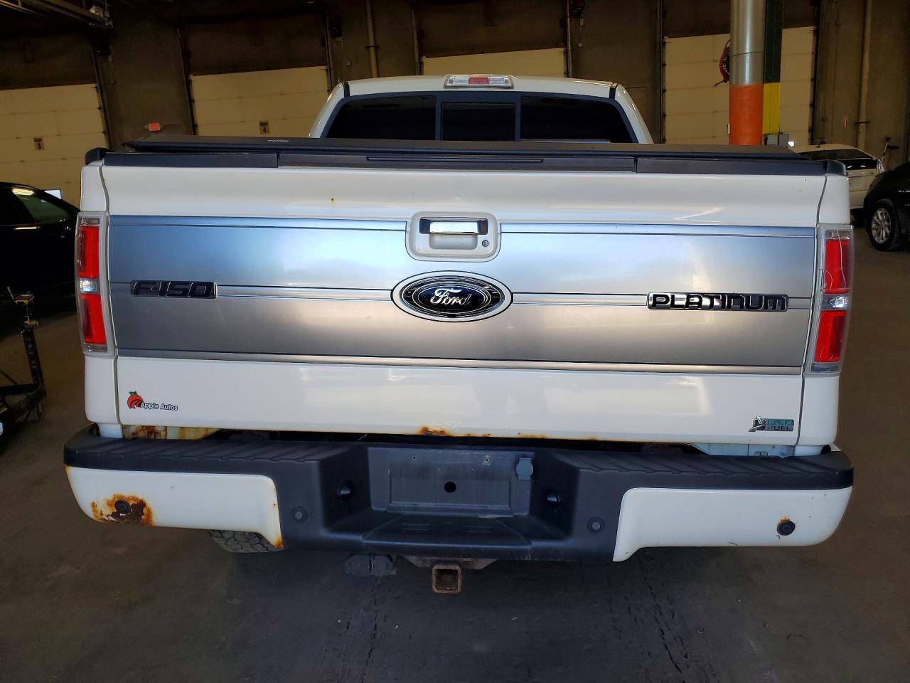 2009 Ford F150 Supercrew White vin: 1FTPW14VX9FA55221