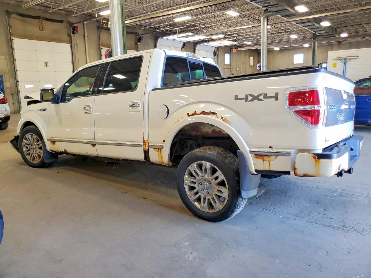 2009 Ford F150 Supercrew White vin: 1FTPW14VX9FA55221