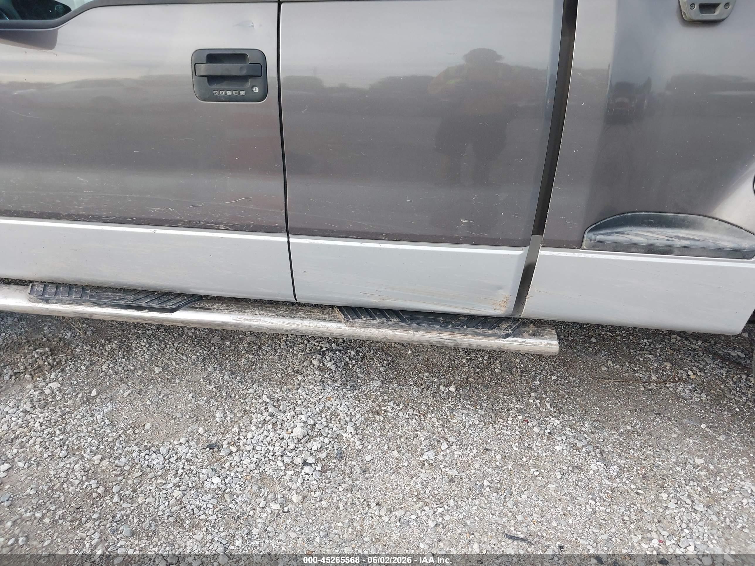 2004 Ford F-150 Xlt Gray vin: 1FTPX02554KB82405