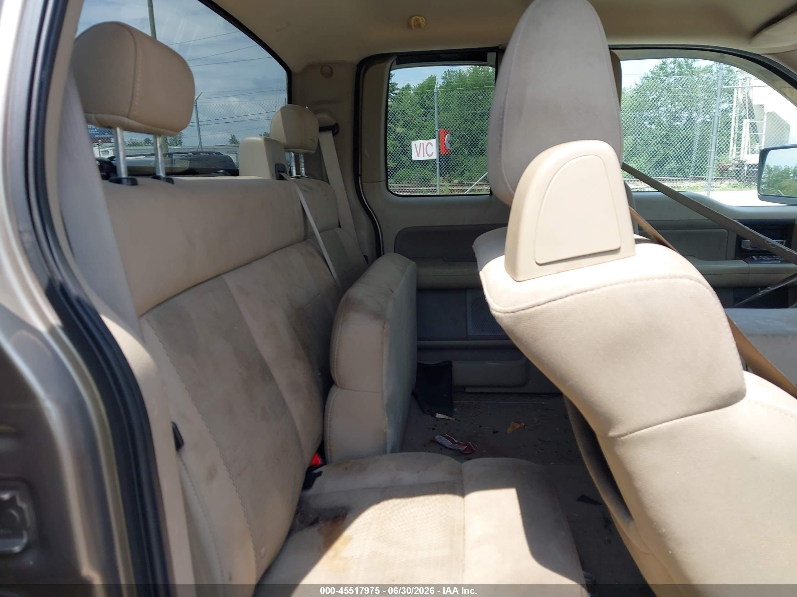 2006 Ford F-150 Xlt Gold vin: 1FTPX02586KC10359