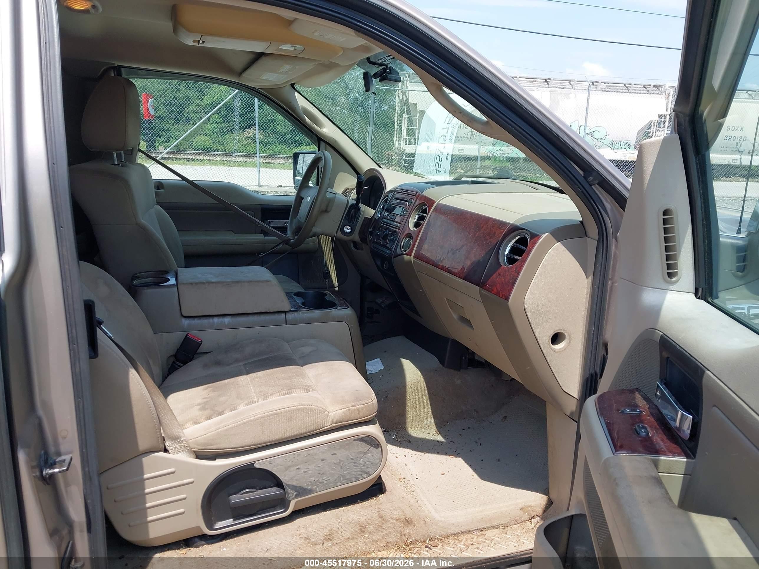 2006 Ford F-150 Xlt Gold vin: 1FTPX02586KC10359