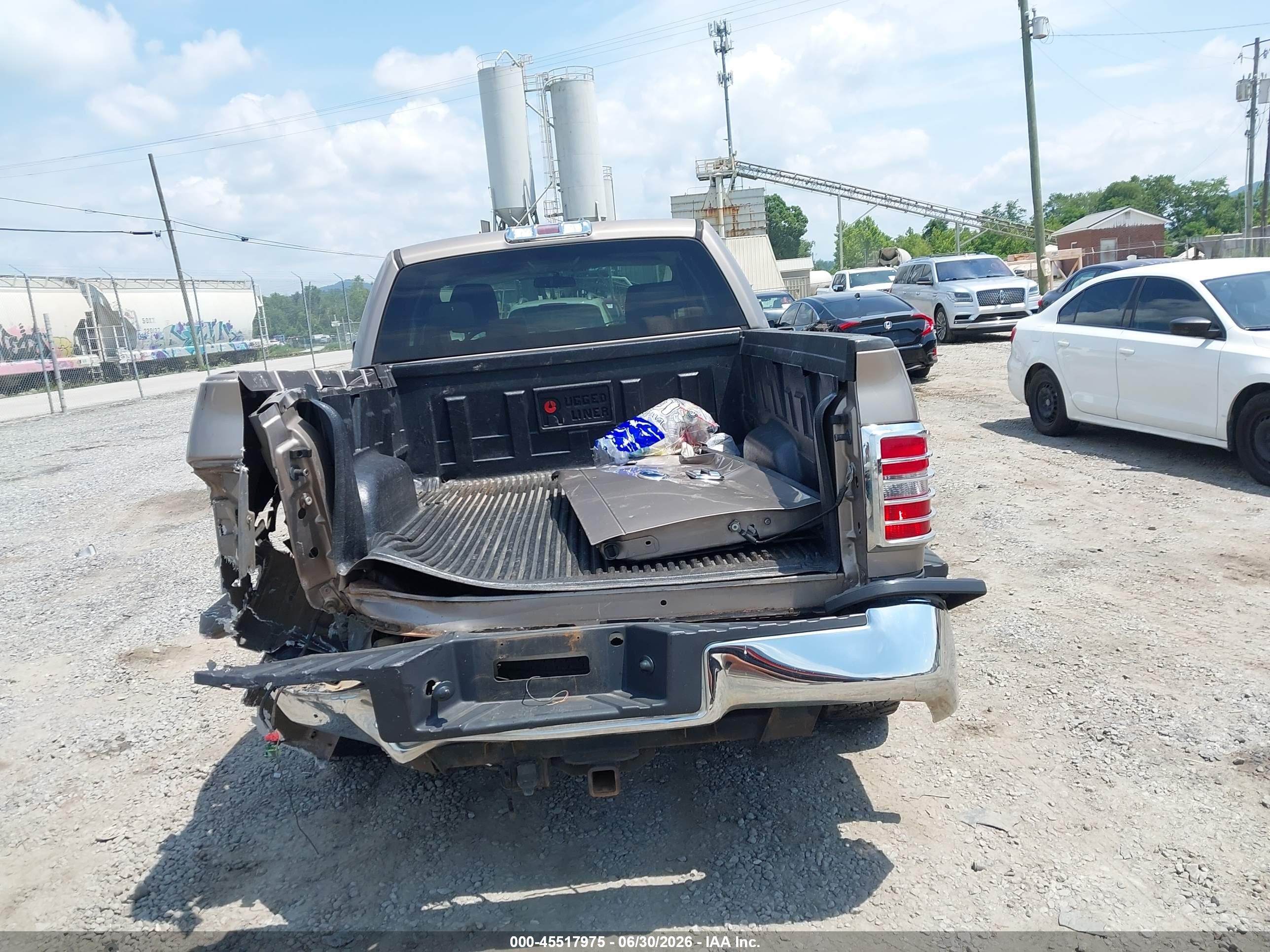2006 Ford F-150 Xlt Gold vin: 1FTPX02586KC10359