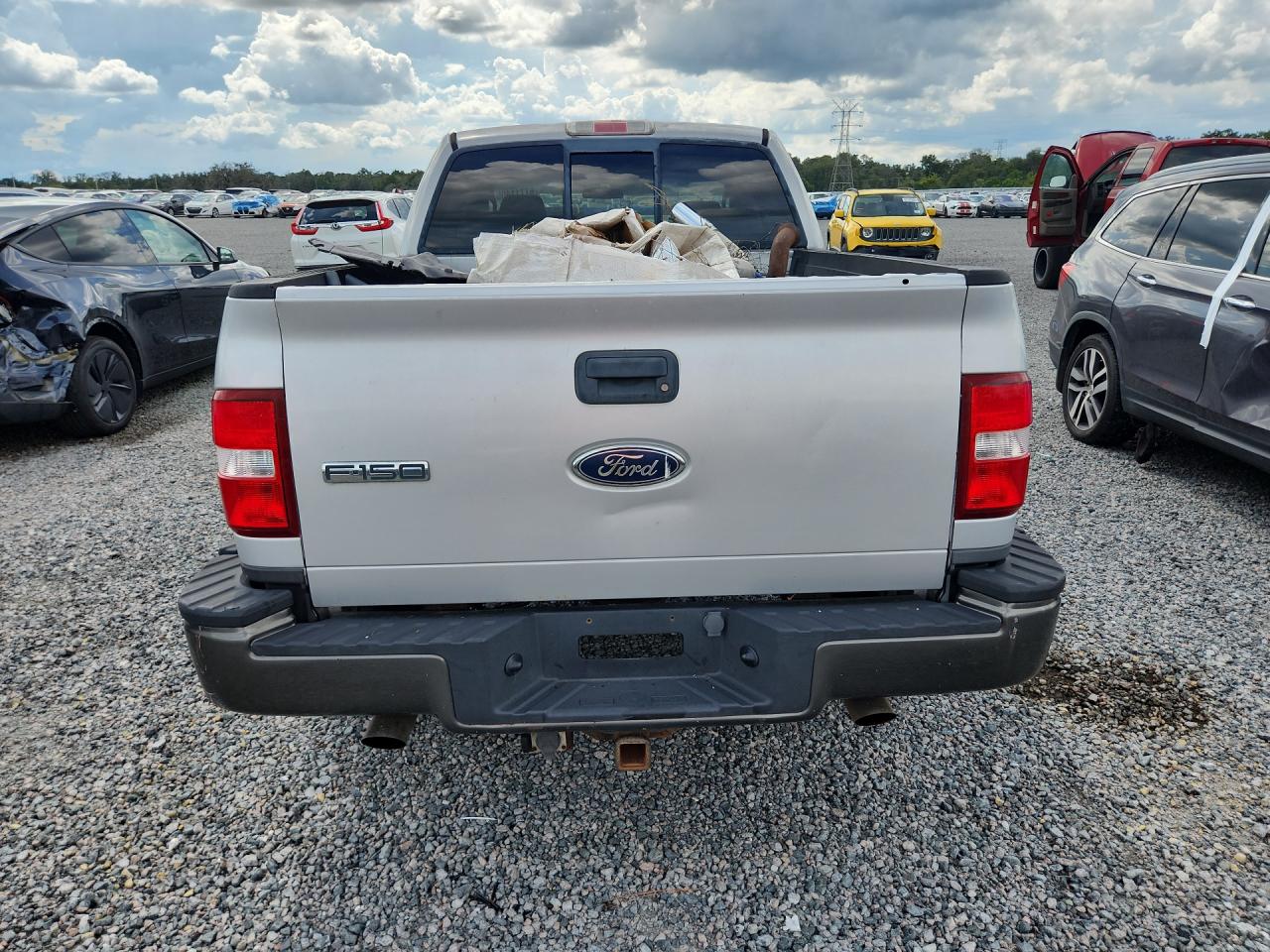 2005 Ford F150 Серебряный vin: 1FTPX04515KC75498