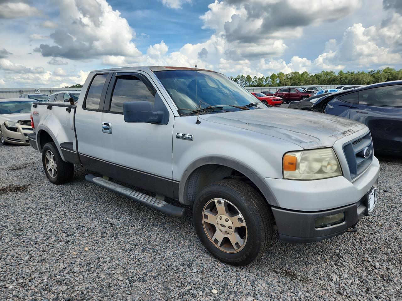 2005 Ford F150 Серебряный vin: 1FTPX04515KC75498