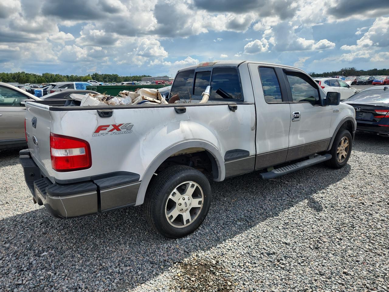 2005 Ford F150 Серебряный vin: 1FTPX04515KC75498