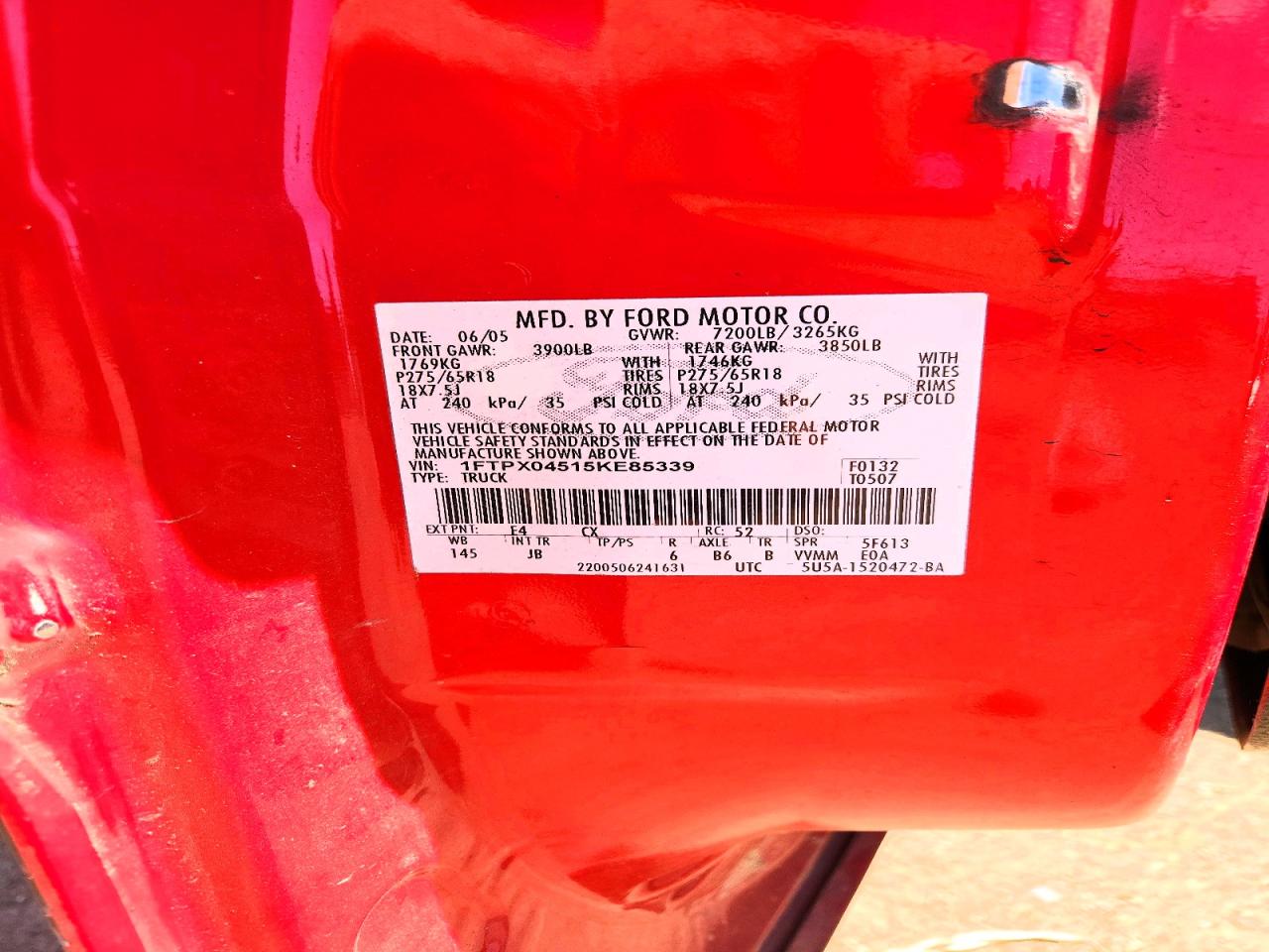 2005 Ford F150 Red vin: 1FTPX04515KE85339
