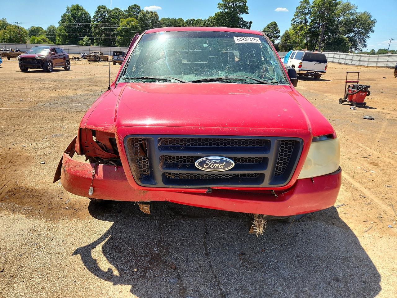 2005 Ford F150 Red vin: 1FTPX04515KE85339