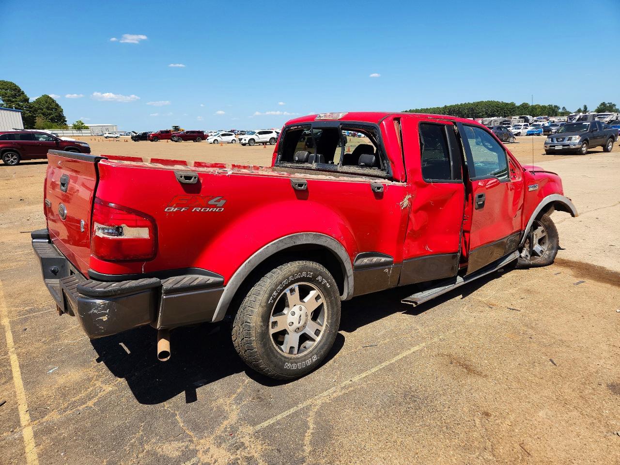 2005 Ford F150 Red vin: 1FTPX04515KE85339