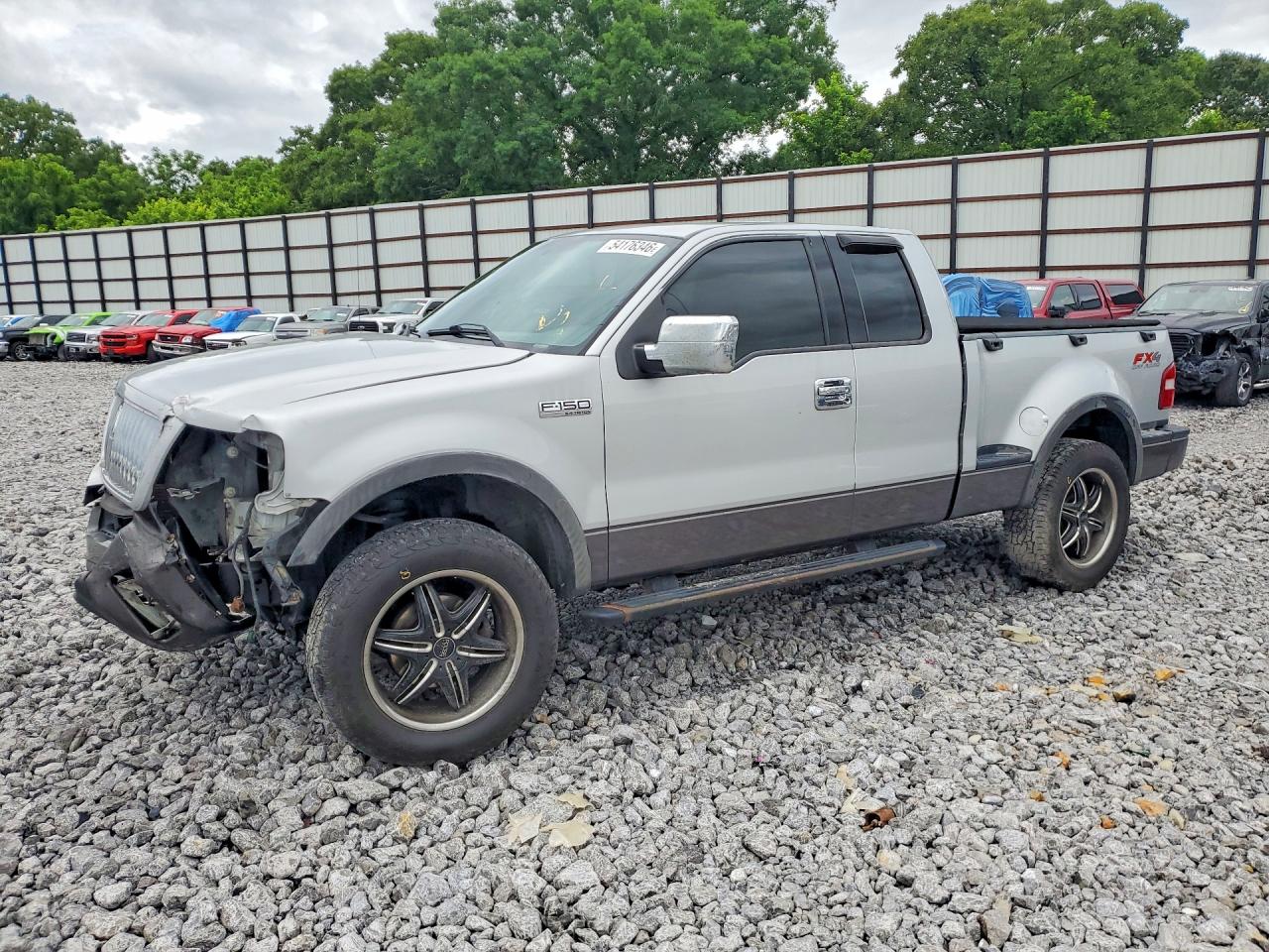 2004 Ford F150 Silver vin: 1FTPX04524KB75957