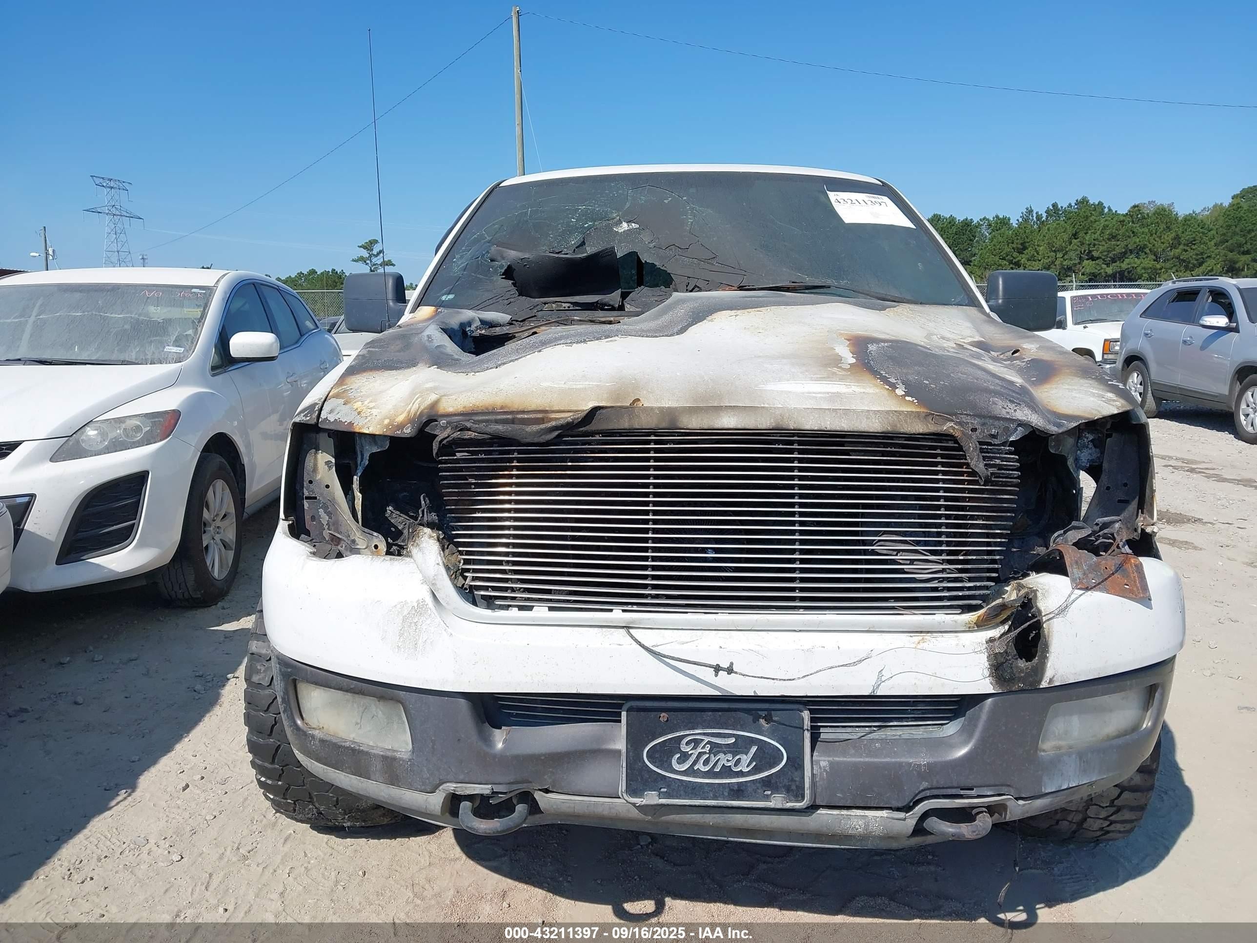 2004 Ford F-150 Fx4/xlt White vin: 1FTPX04574KD21141