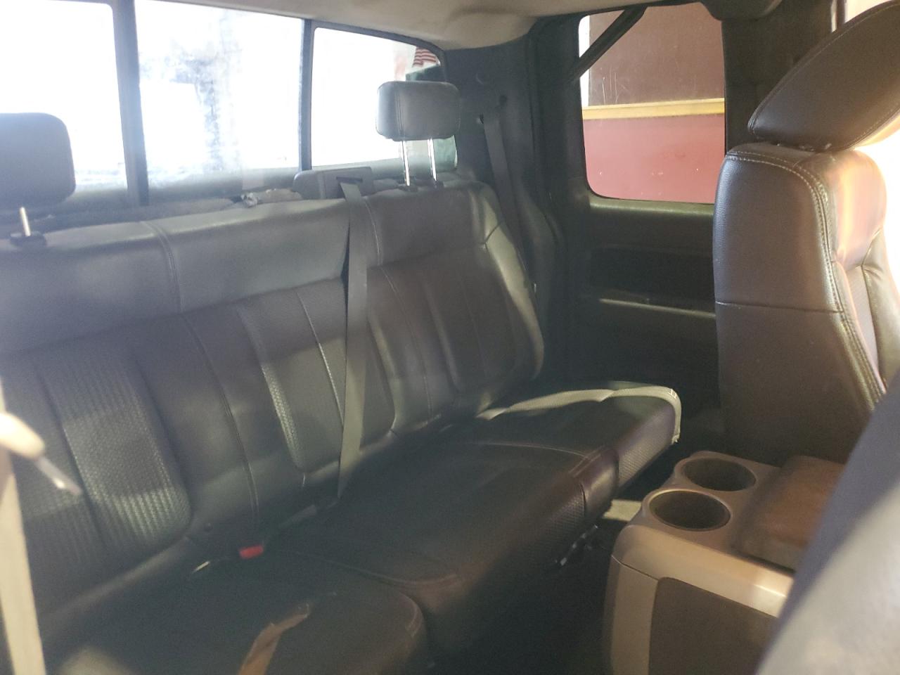 2009 Ford F150 Super Cab Black vin: 1FTPX04VX9KC43669 Damage: Right Rear Seat Cushion, Worn, Replacement Required