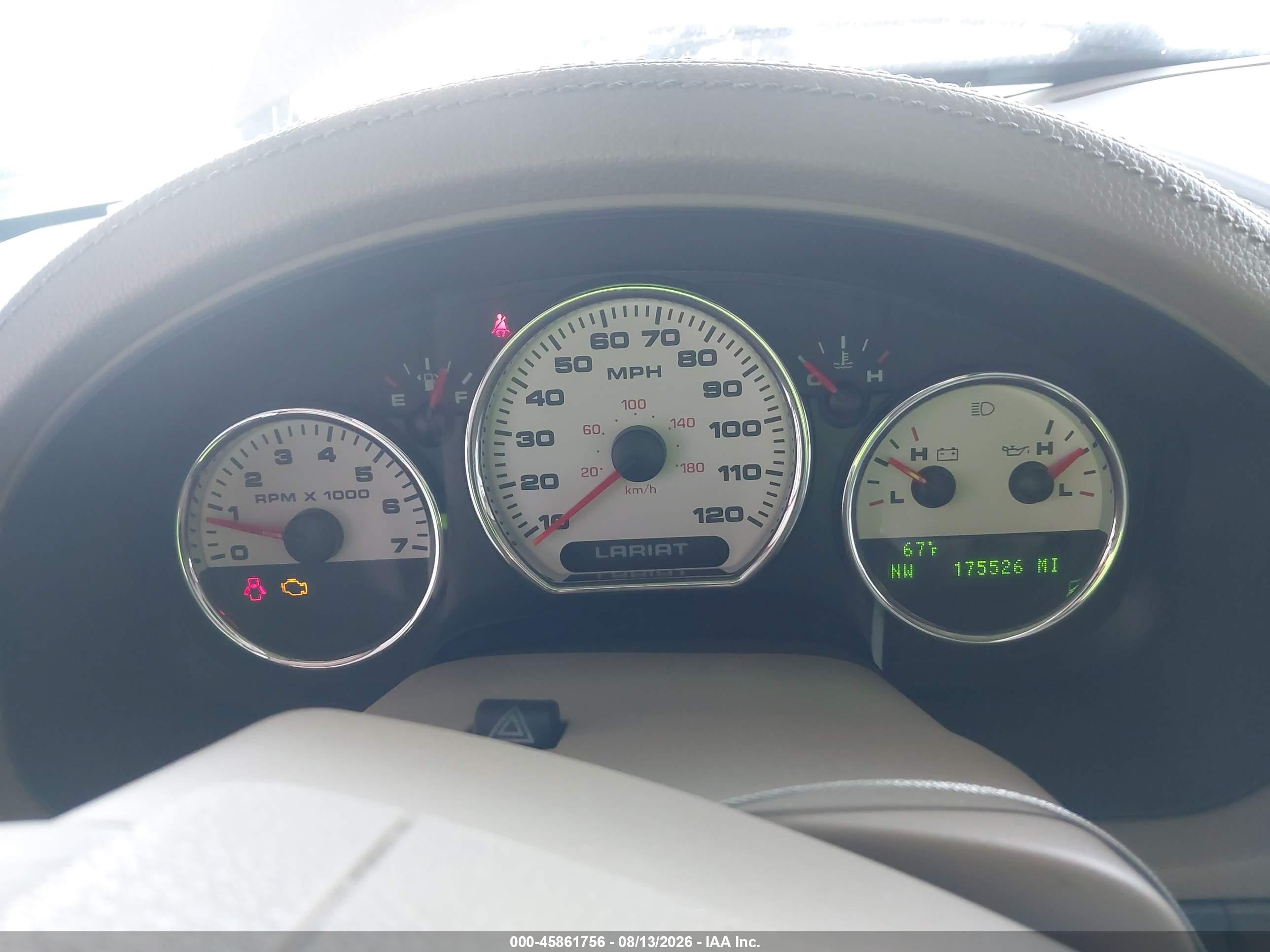 2004 Ford F-150 Lariat/xl/xlt White vin: 1FTPX12504NA44890