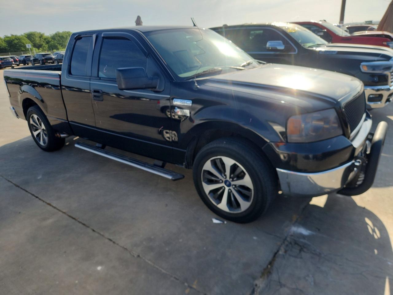 2005 Ford F150 Black vin: 1FTPX12505NA77146